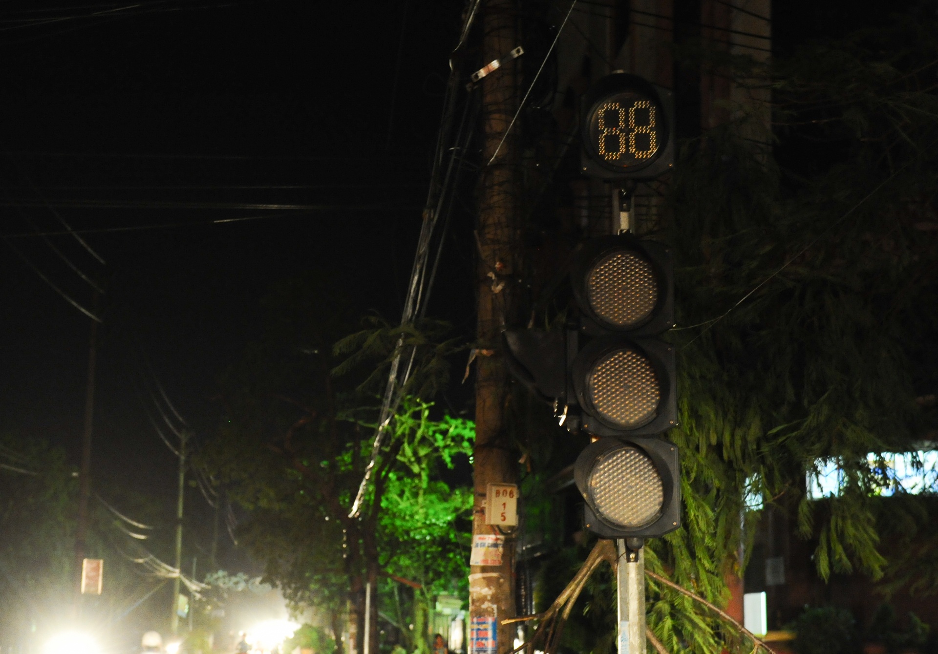 Nam Định chìm trong bóng tối ảnh 5 Nam Dinh chim trong bong toi anh 5