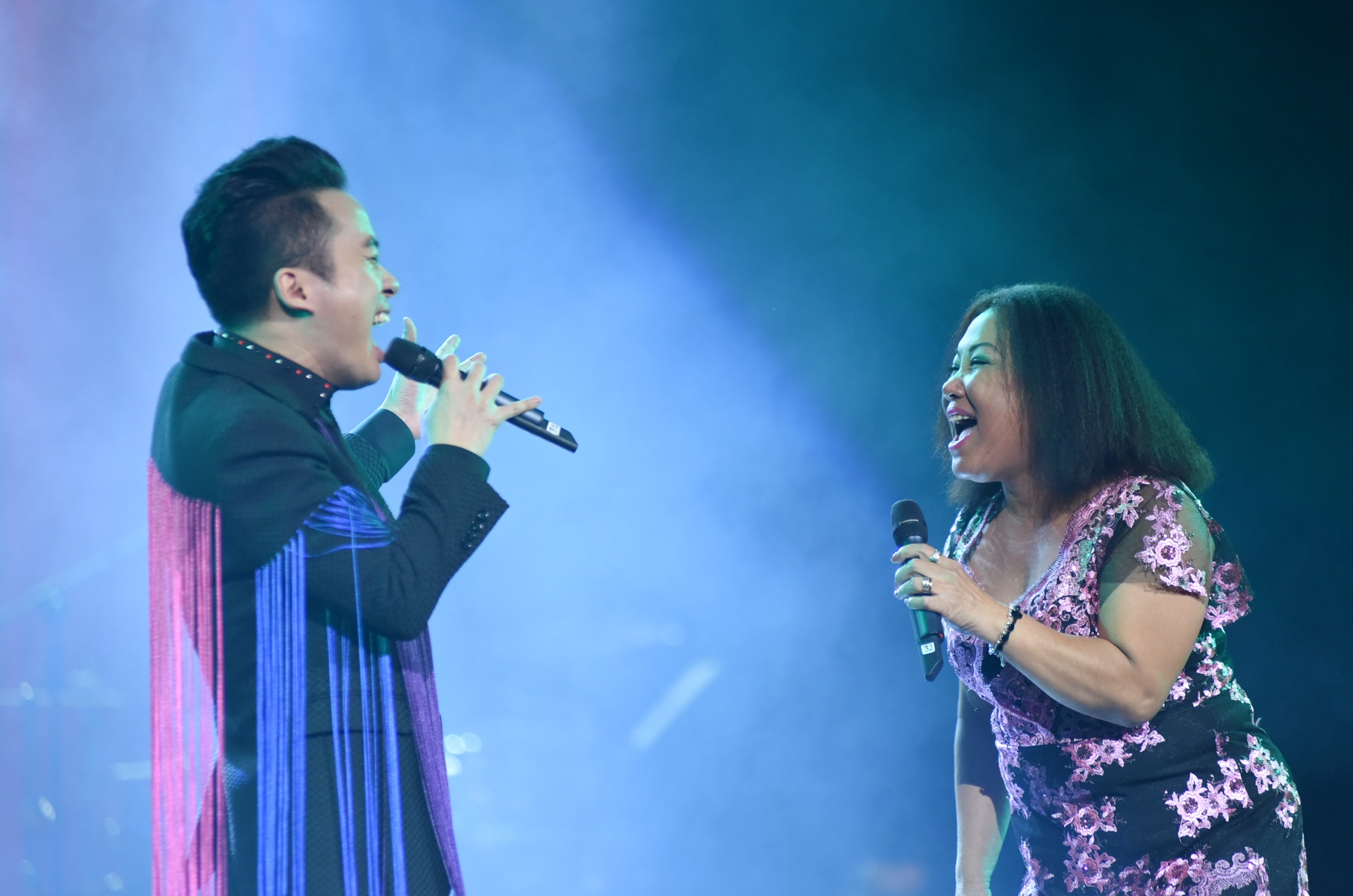 Siu Black tro lai anh 11