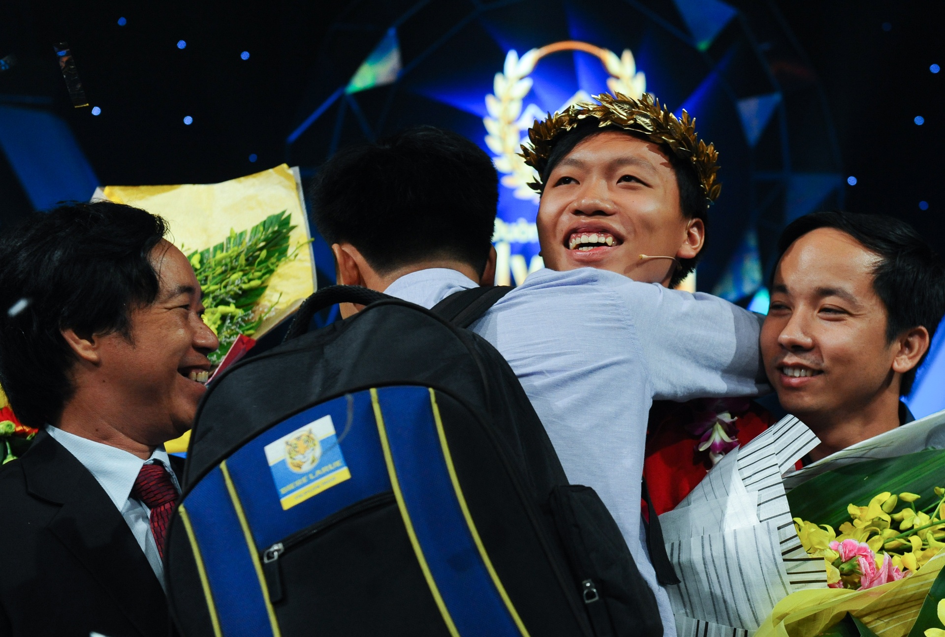 Chung kết Đường lên đỉnh Olympia 2016 ảnh 15 Chung ket Duong len dinh Olympia 2016 anh 15