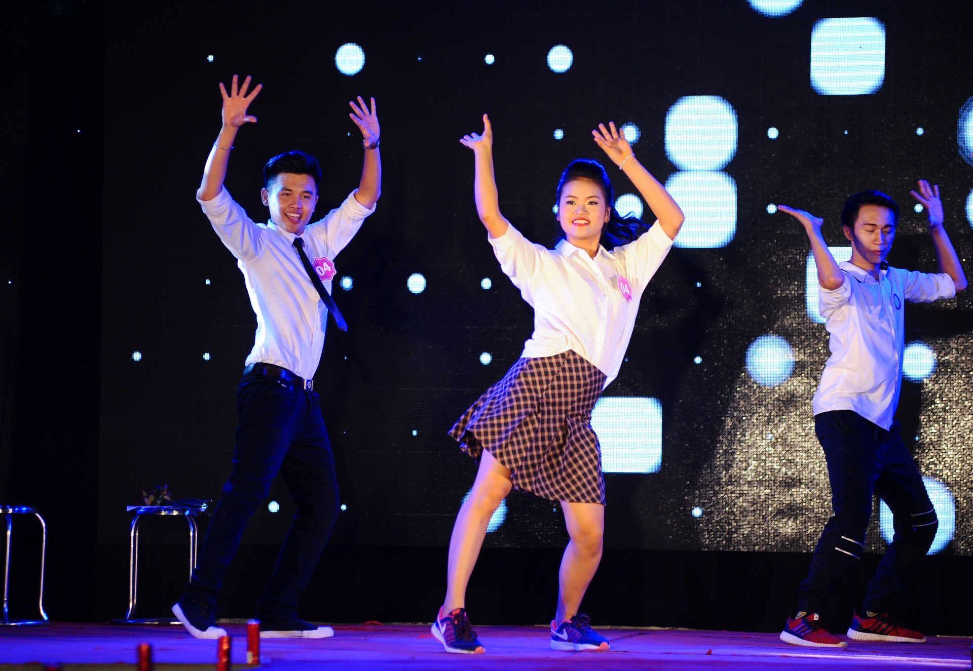 cap doi dep nhat dai hoc phong chay chua chay anh 9