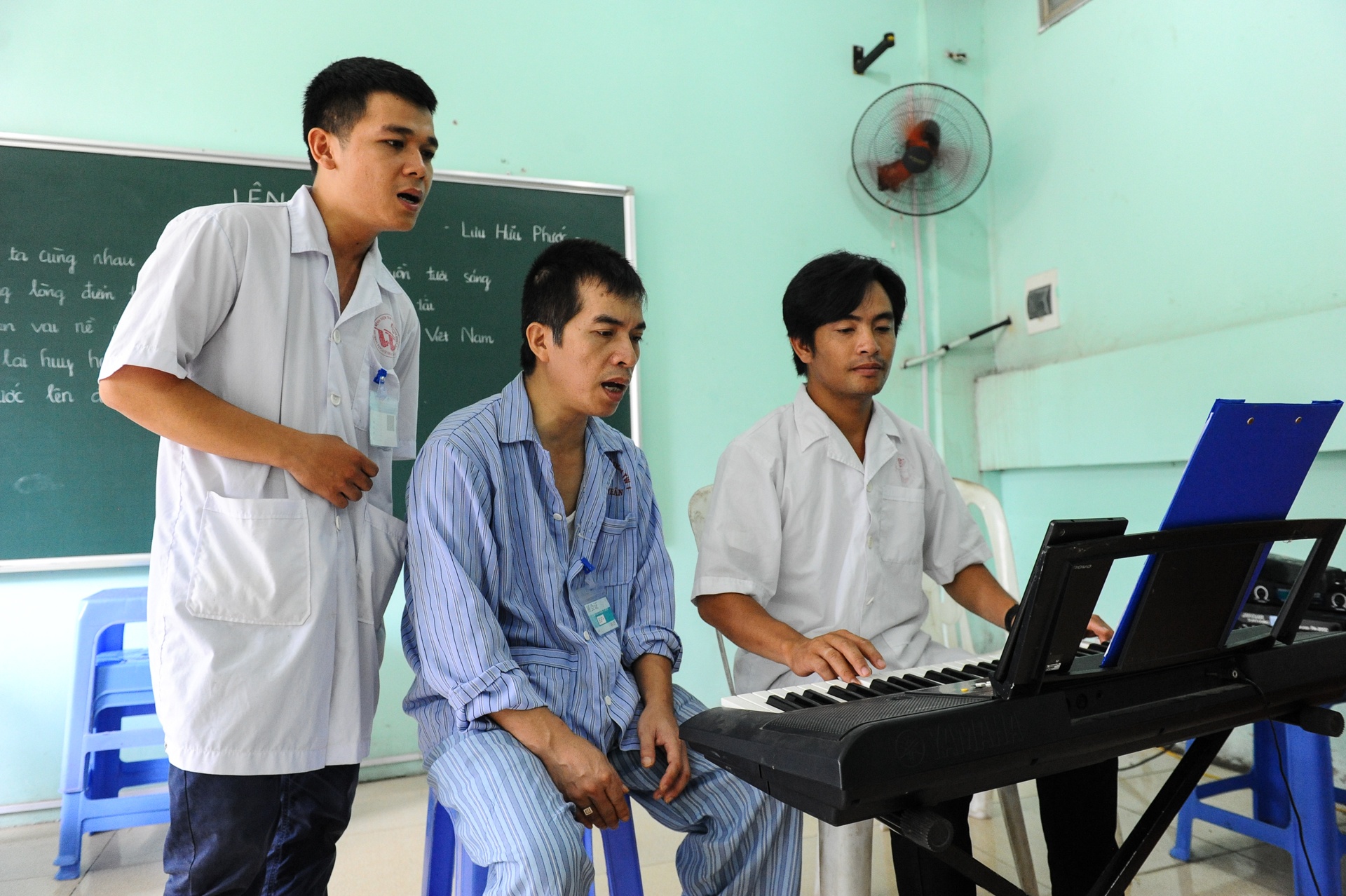 Chua benh tam than bang tap gym anh 7