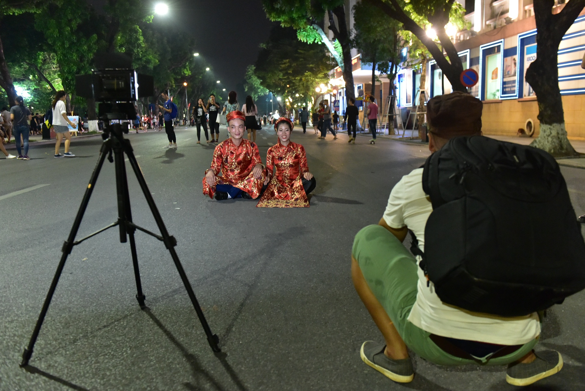 phố đi bộ bên hồ gươm ảnh 5 pho di bo ben ho guom anh 5