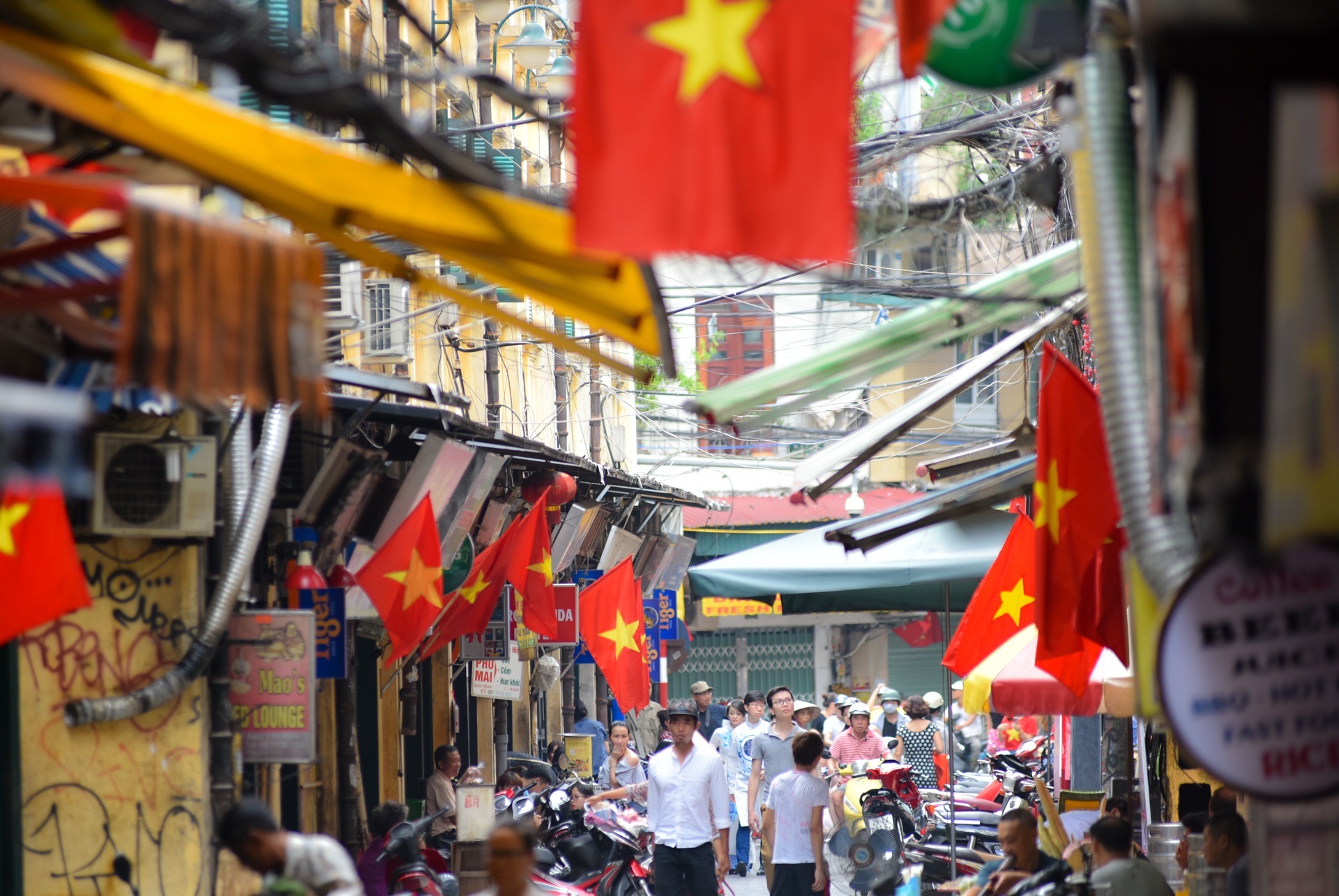 Ha Noi binh yen anh 6