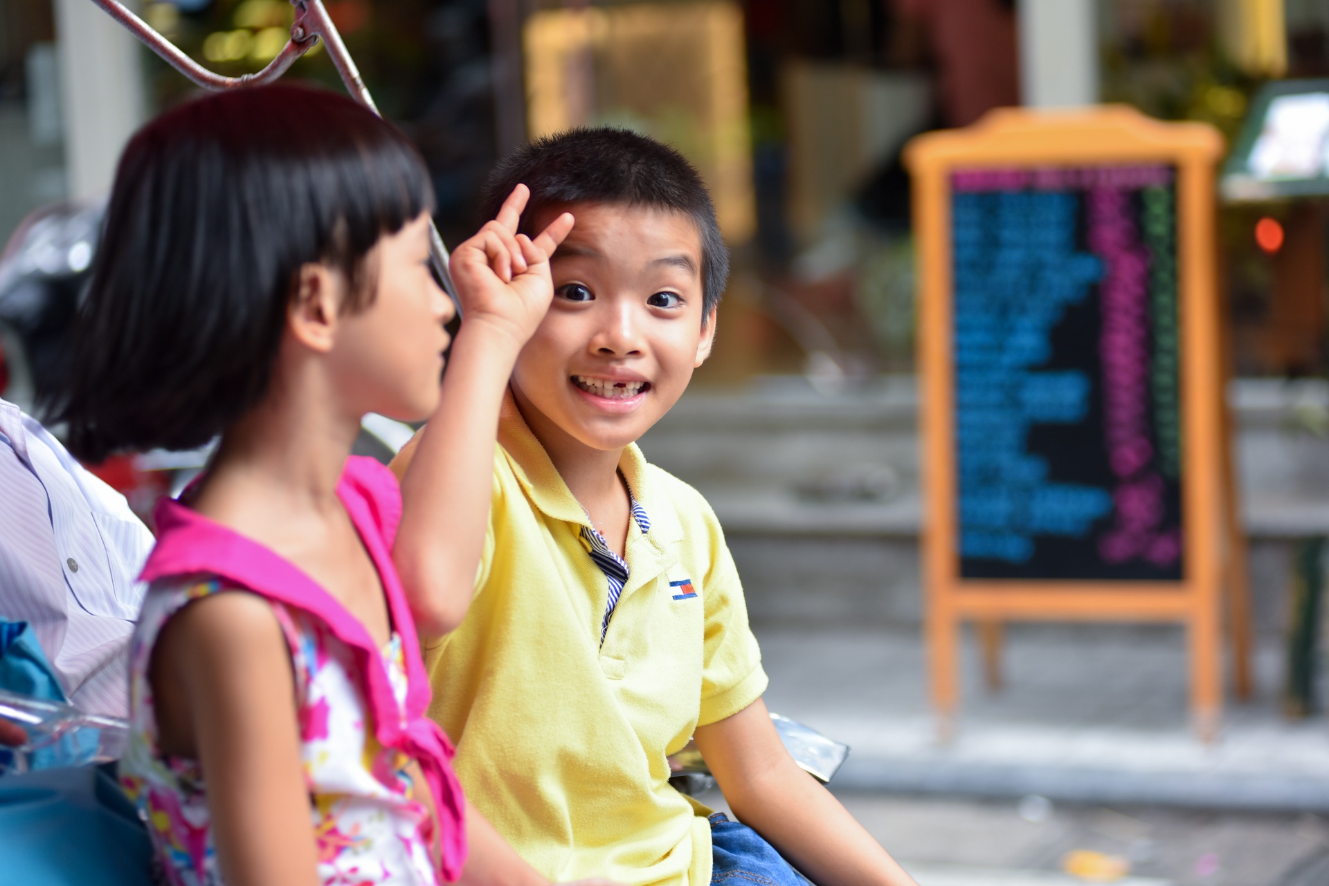 Ha Noi binh yen anh 8