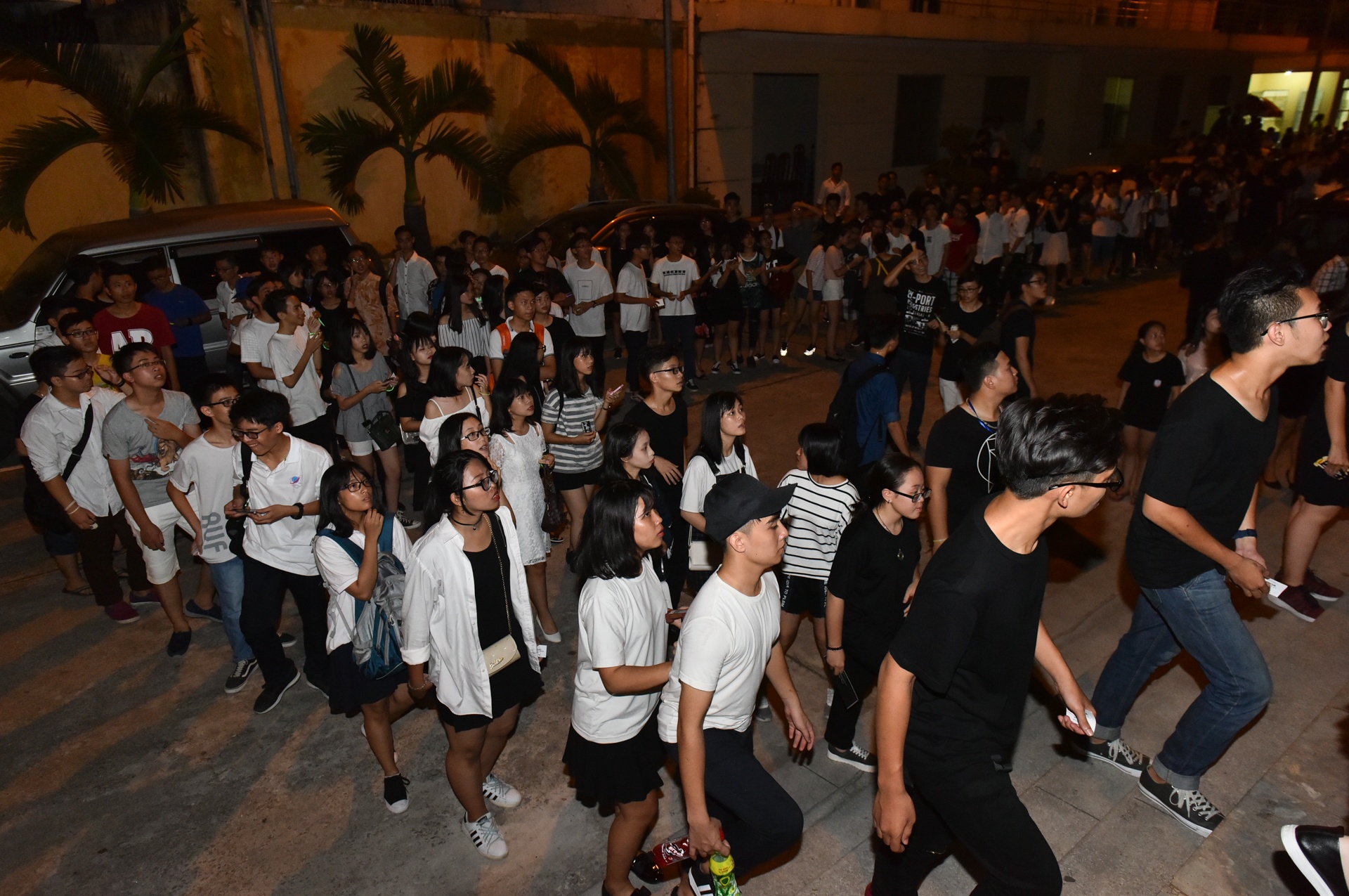 dem nhac cua hoc sinh yen hoa bi huy anh 1