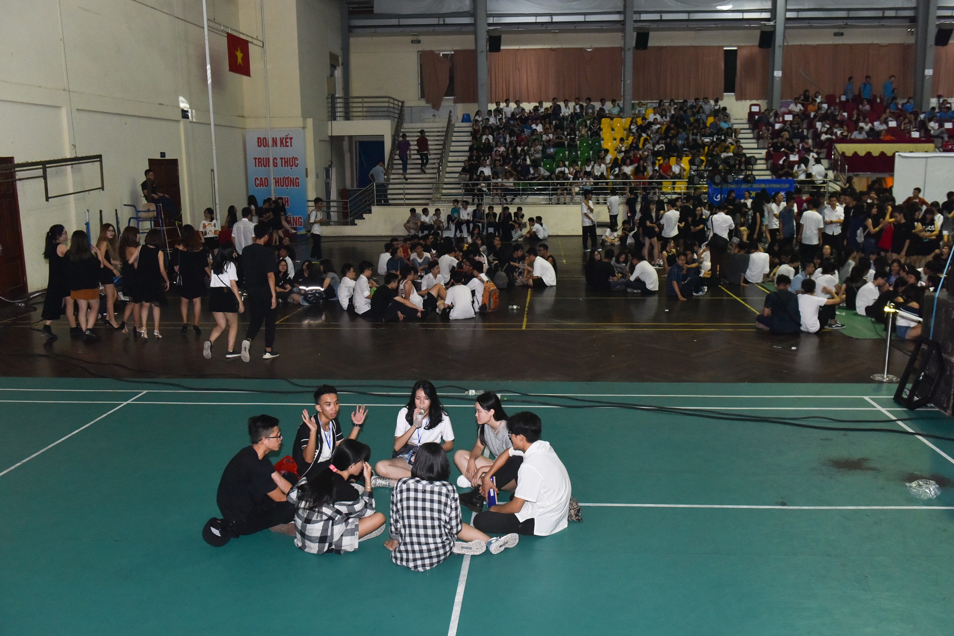 dem nhac cua hoc sinh yen hoa bi huy anh 3