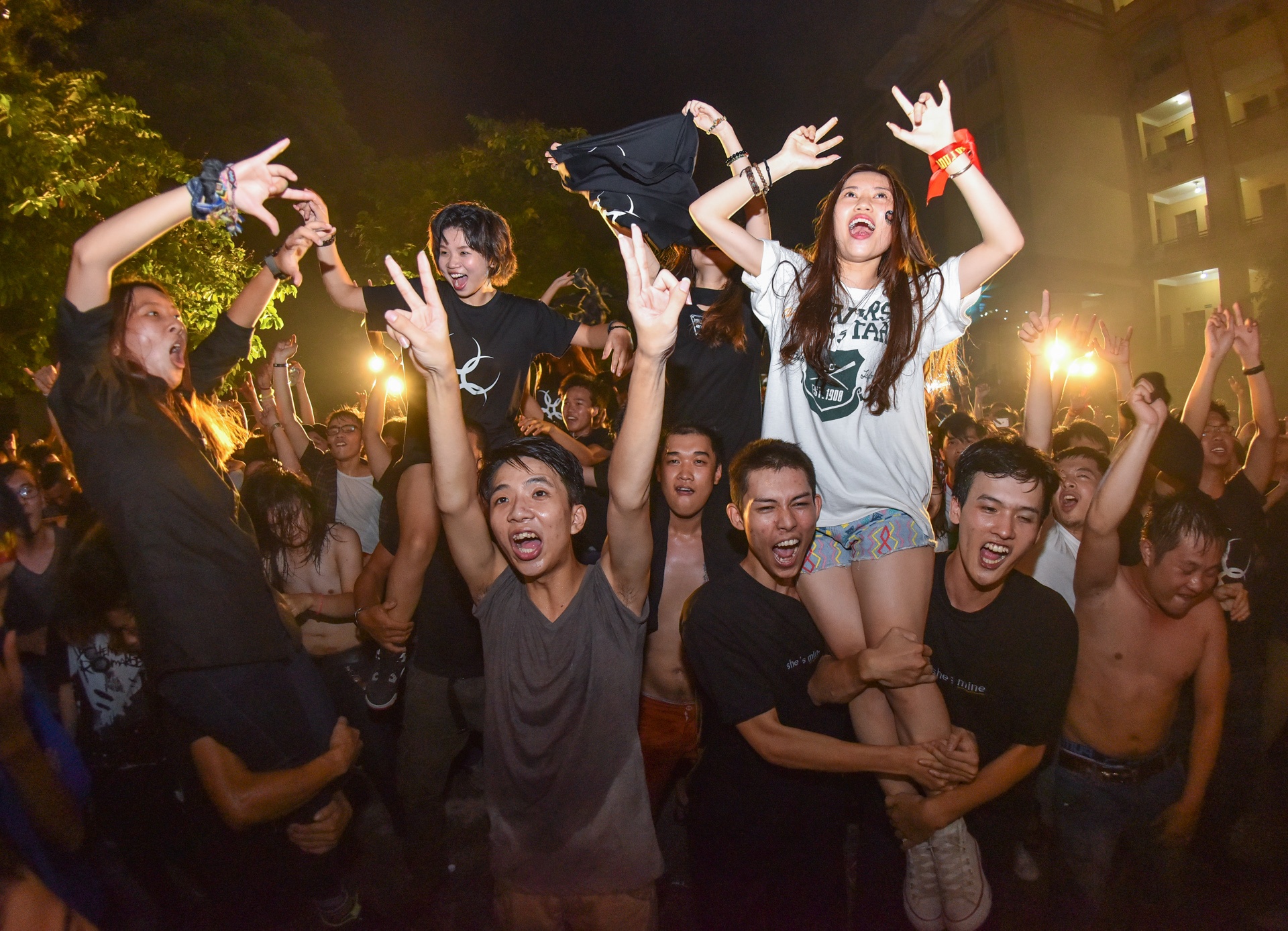 rock phuong dong 2016 anh 1