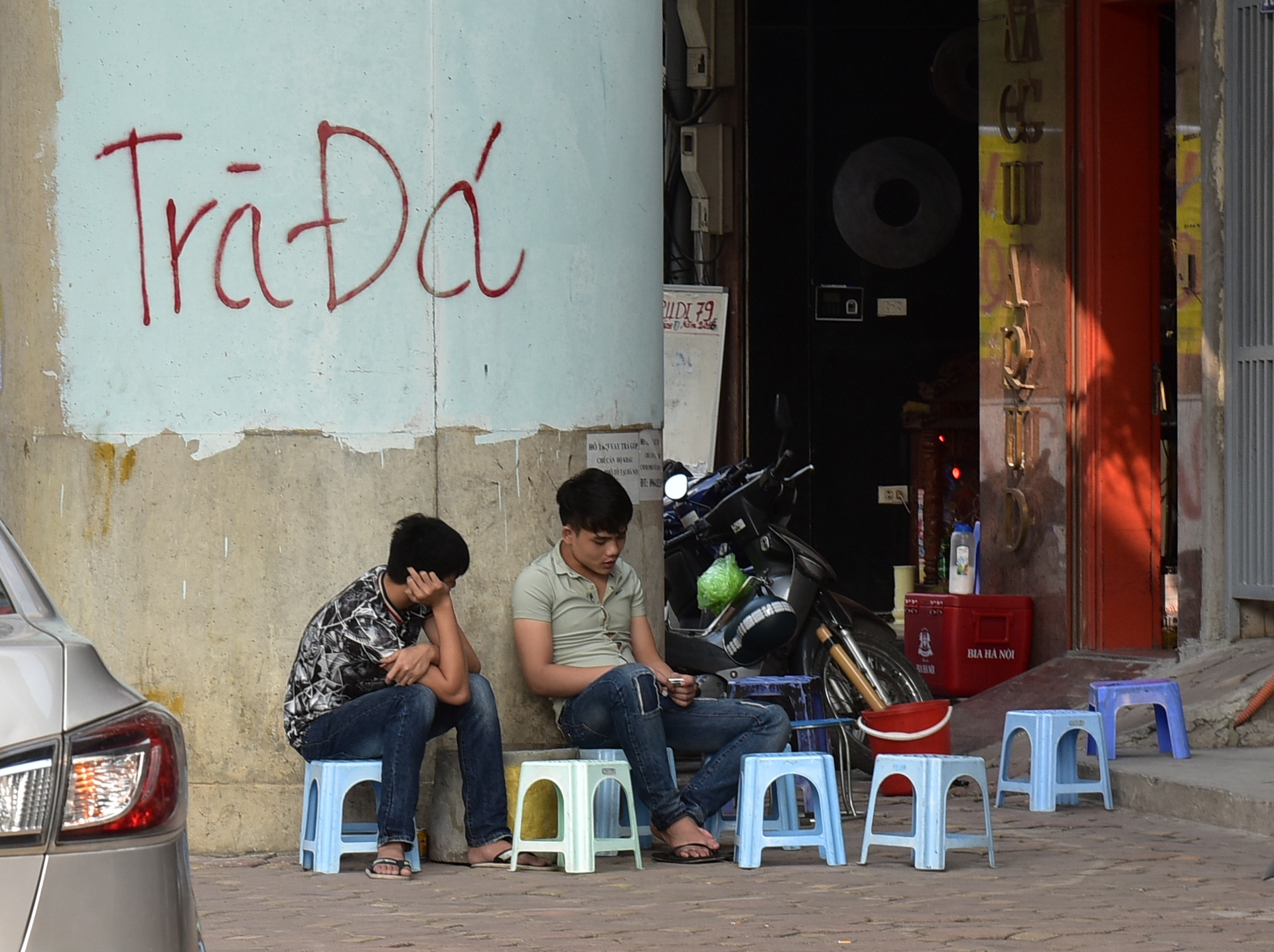 rao vat nham nho o tru duong sat tren cao anh 6