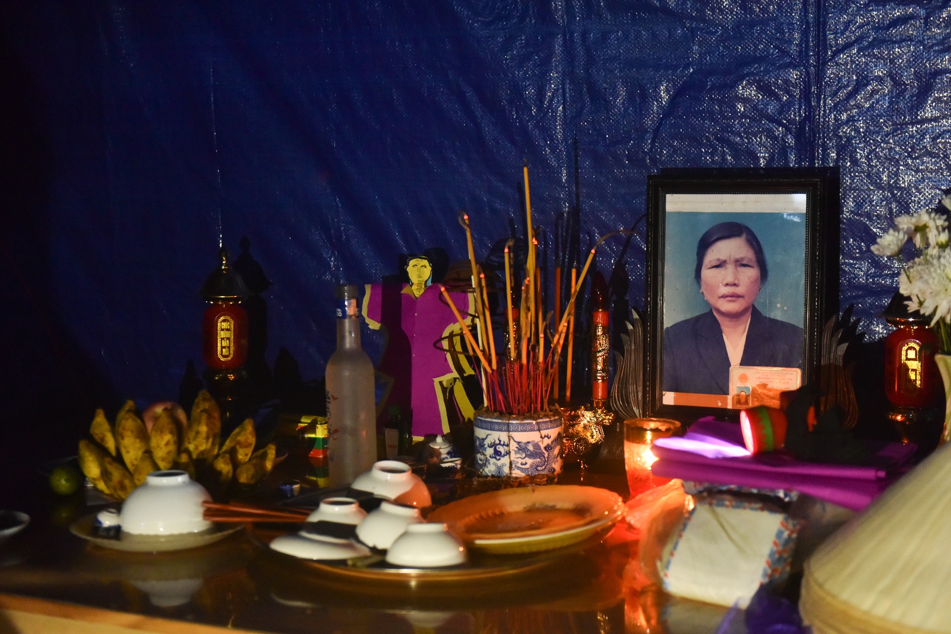 vua lam dam tang vua lo chay lu anh 1