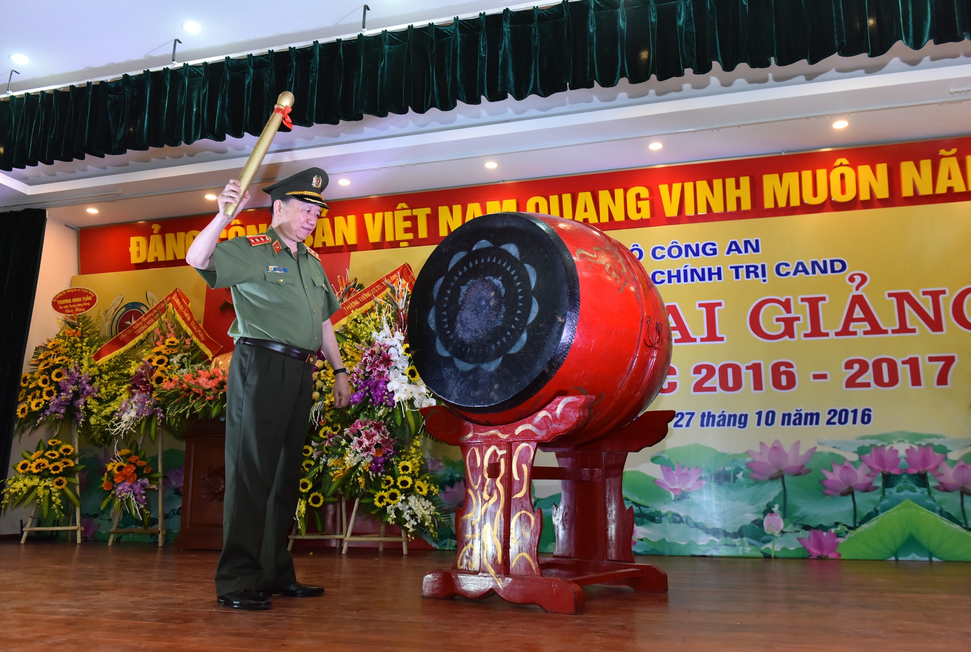 Hoc vien chinh tri cong an nhan dan anh 7