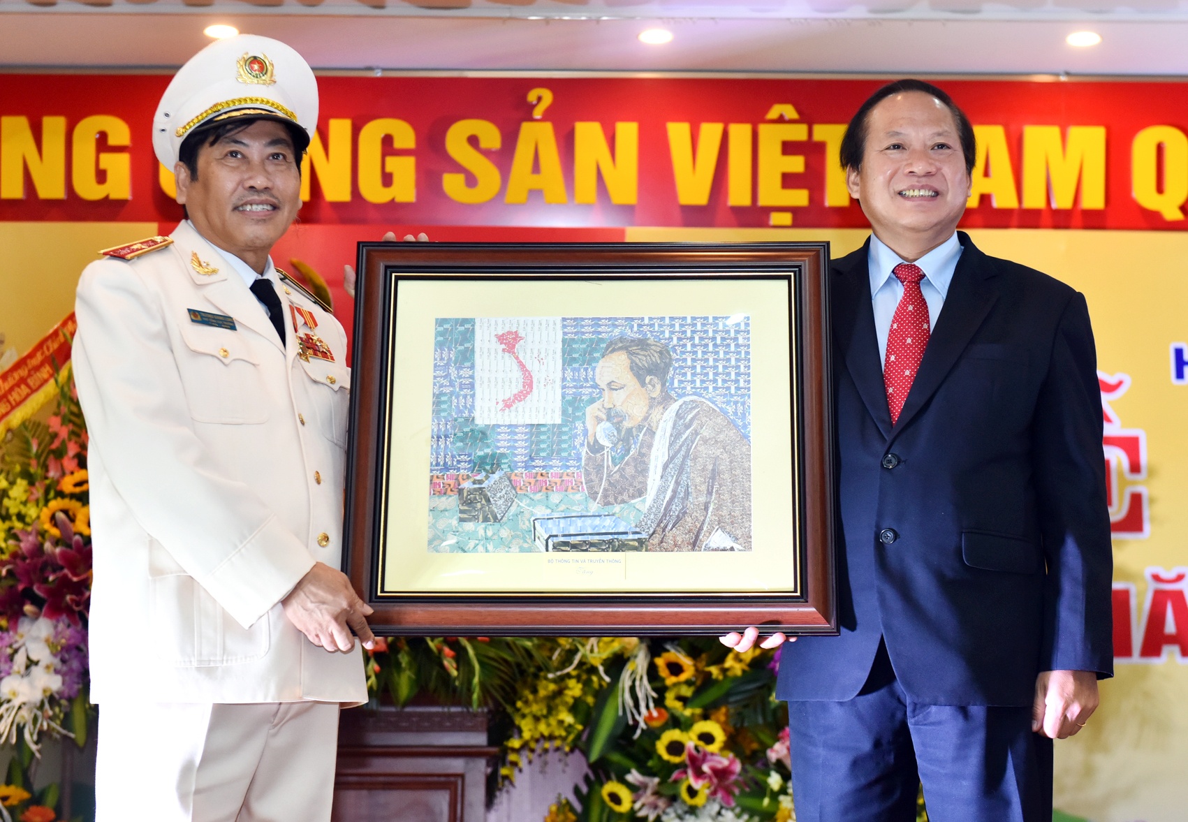 Hoc vien chinh tri cong an nhan dan anh 10