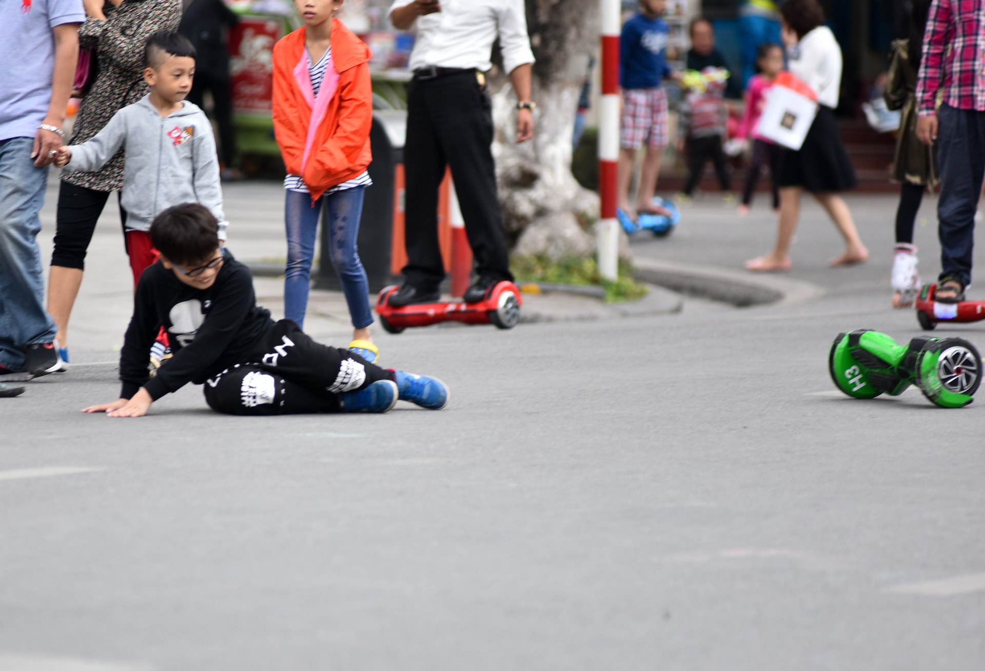 choi xe dien thang bang anh 10