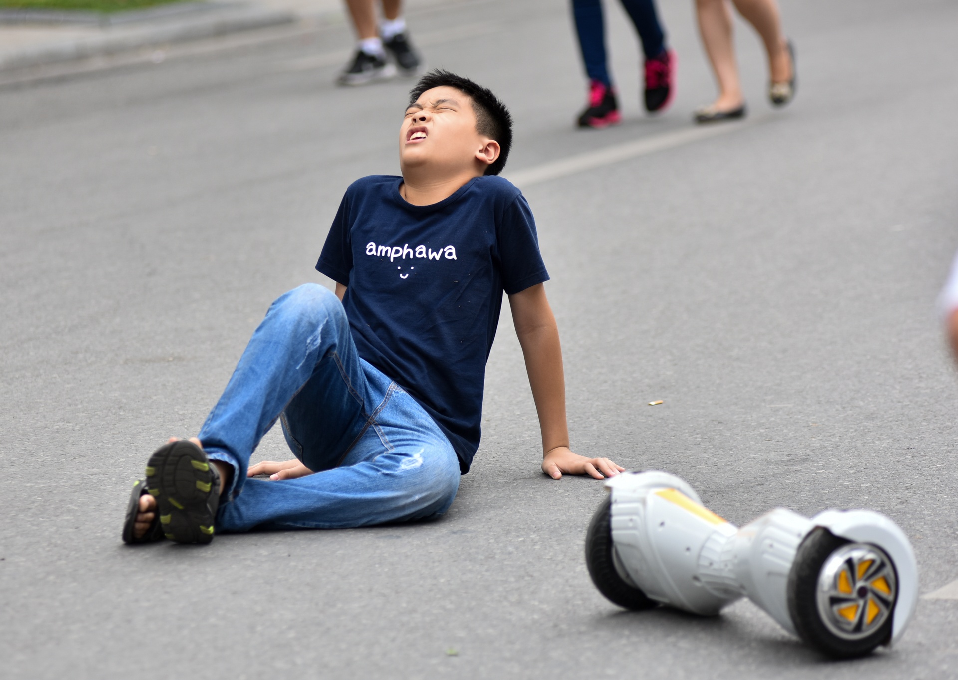 choi xe dien thang bang anh 13