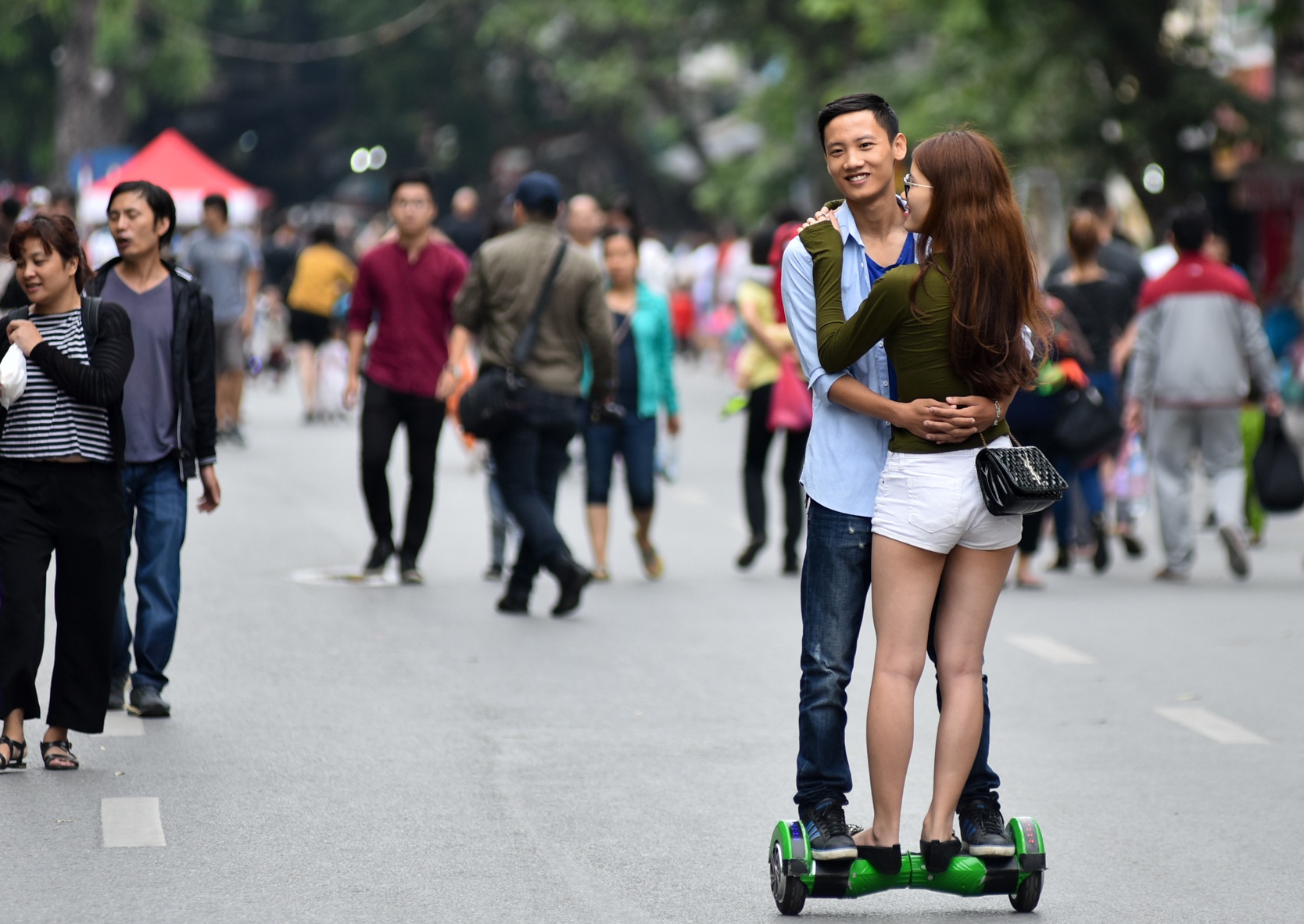 choi xe dien thang bang anh 7