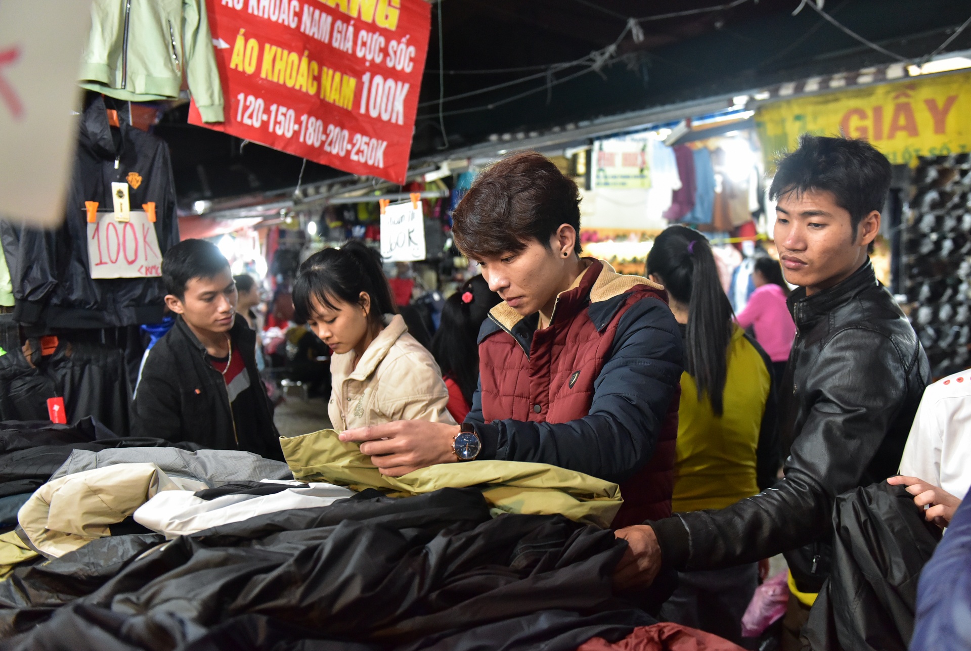 do xo mua quan ao mua dong anh 2