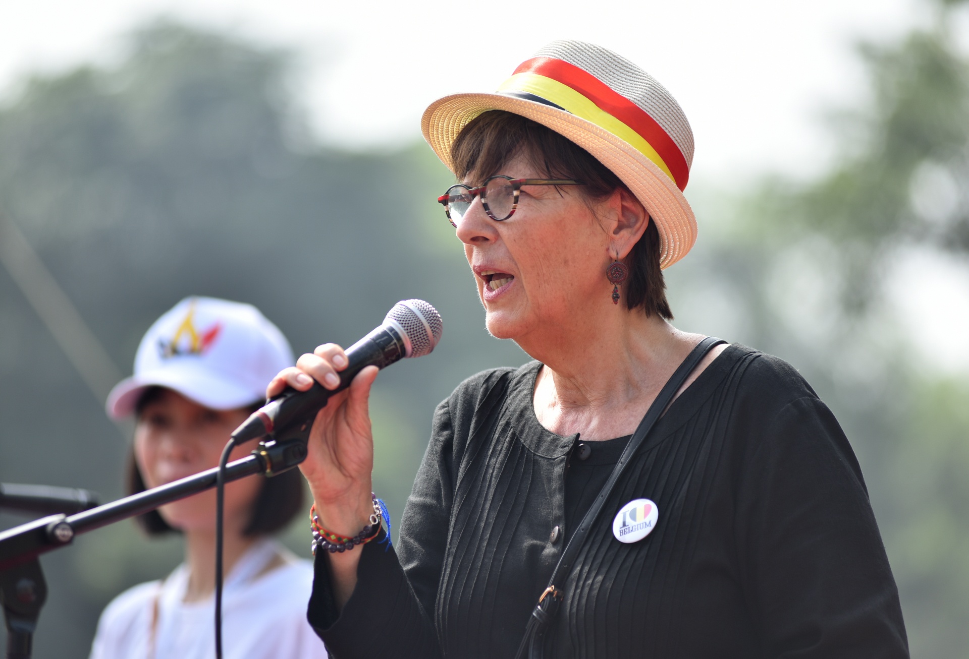 thi bang lai xe oto do choi anh 2