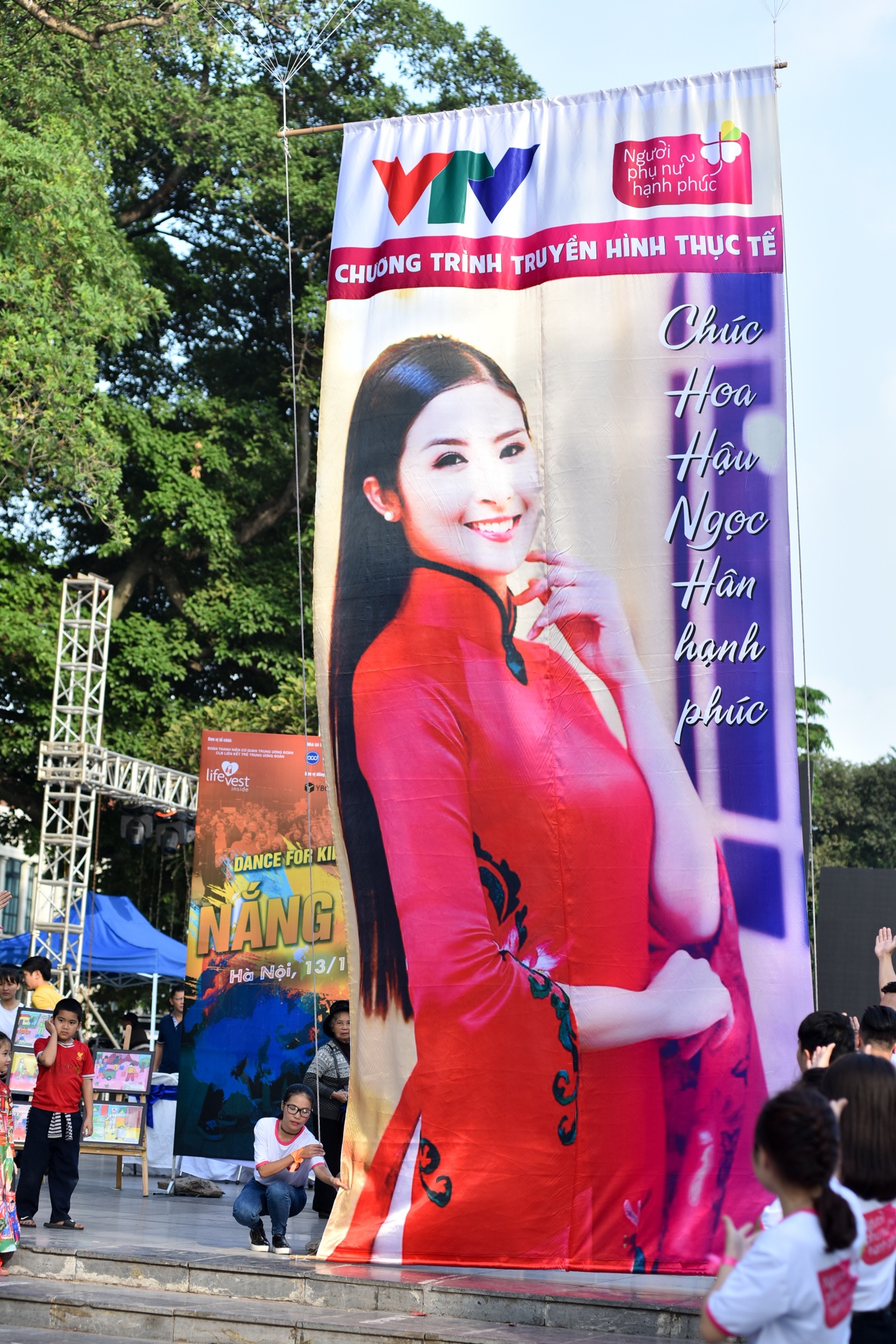 Phan Anh nhảy vì sự tử tế ảnh 7 Phan Anh nhay vi su tu te anh 7