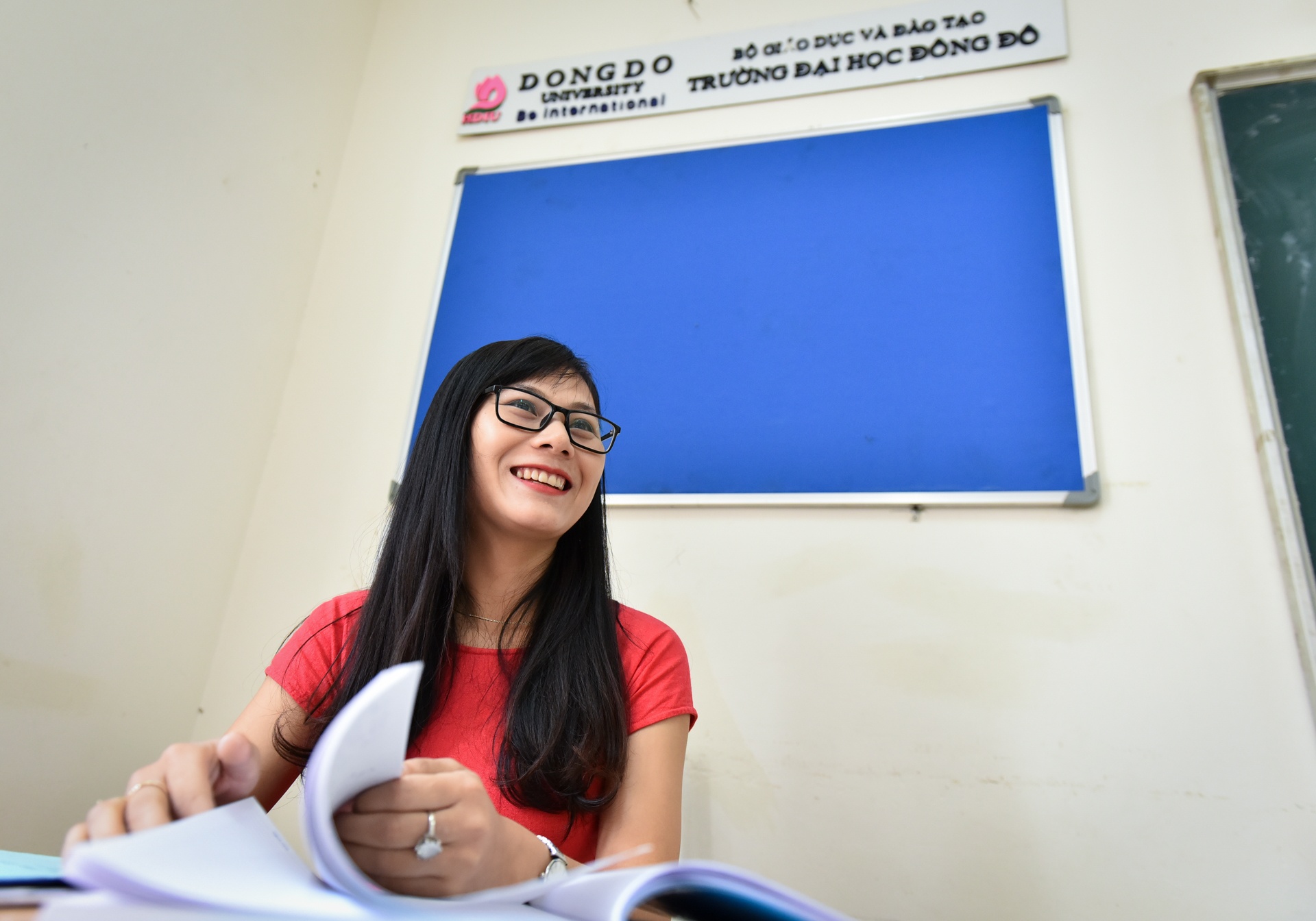 Giang vien day mam non den sinh vien anh 3