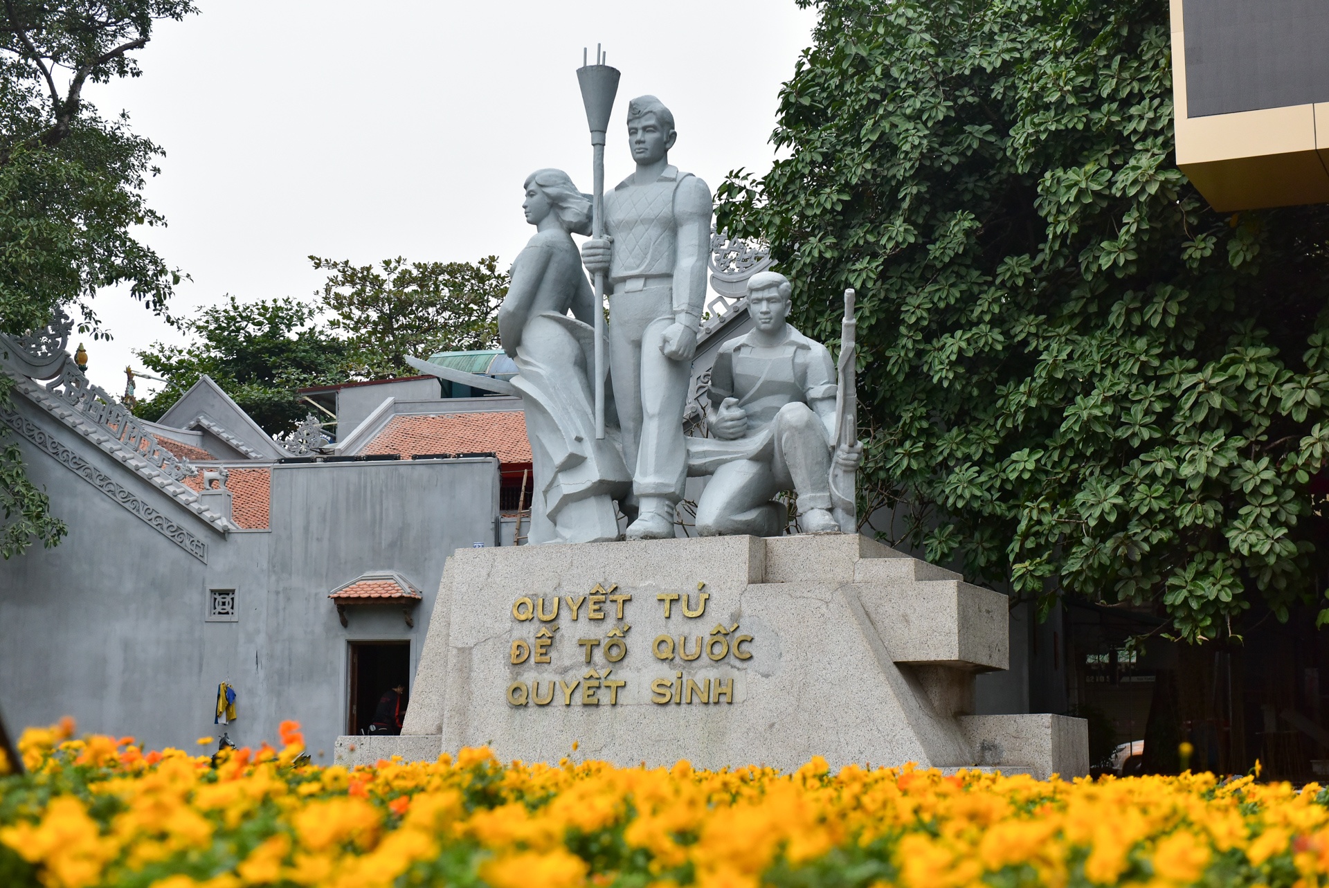 toan quoc khang chien anh 11