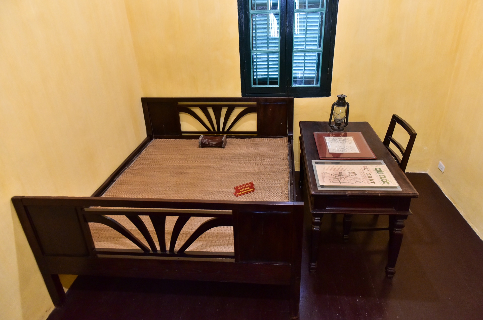 toan quoc khang chien anh 4