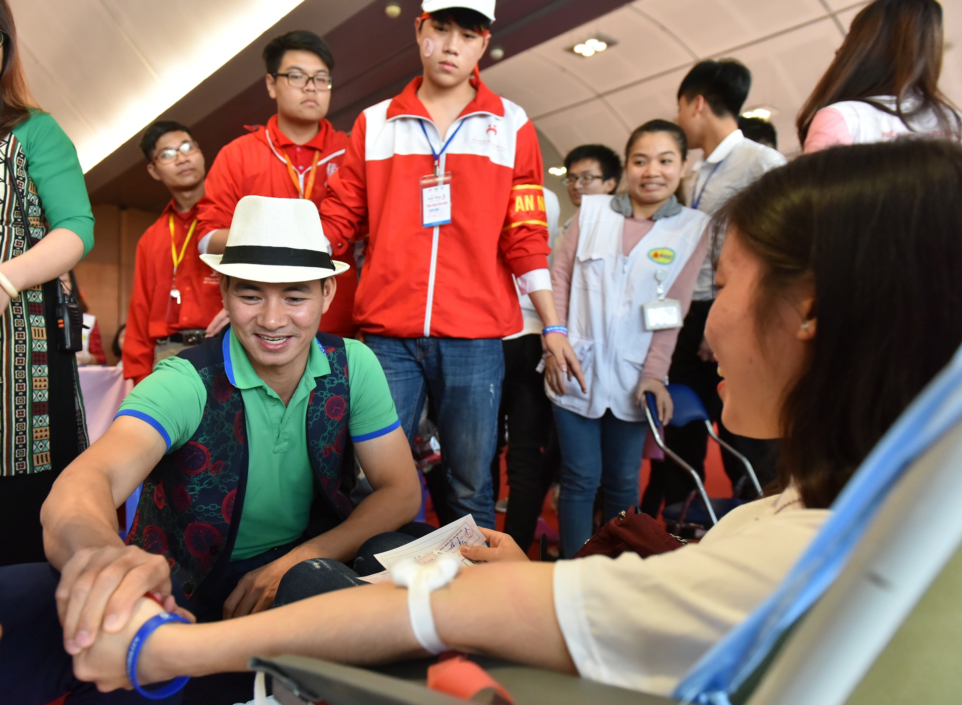 Le hoi xuan hong 2017 anh 10