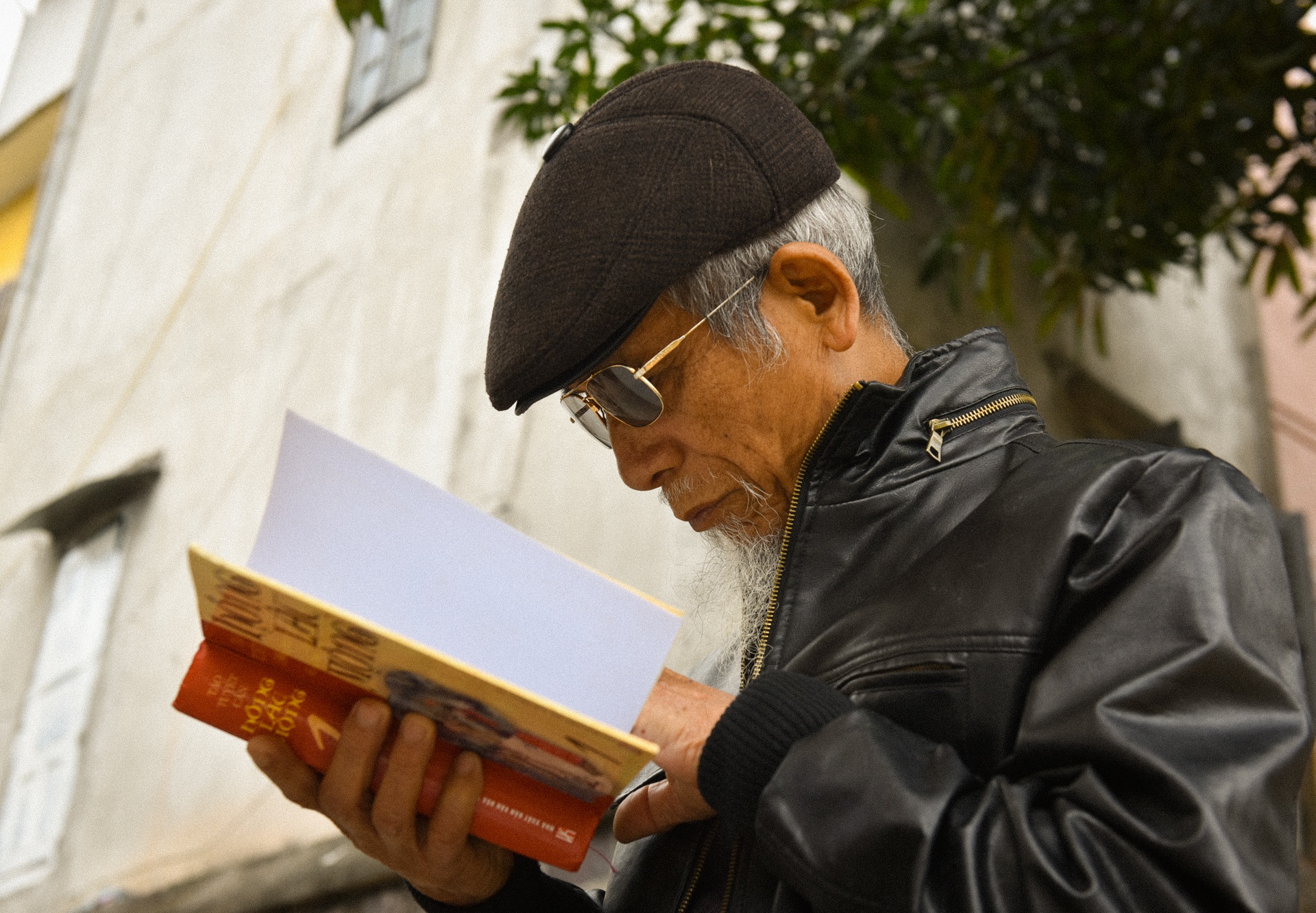 Hoi cho sach cu Ha Noi anh 6