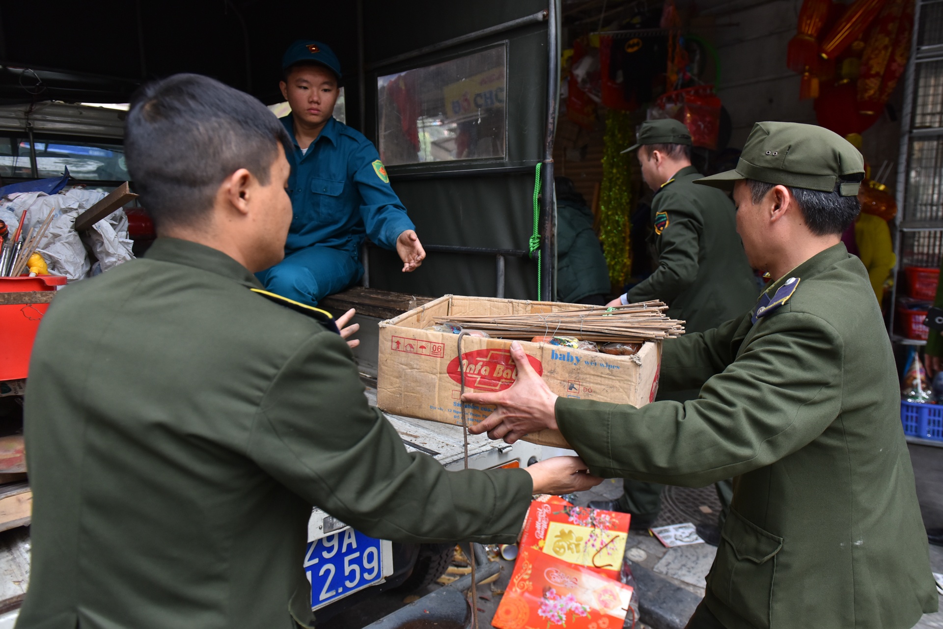 xu phat lan chiem via he anh 2