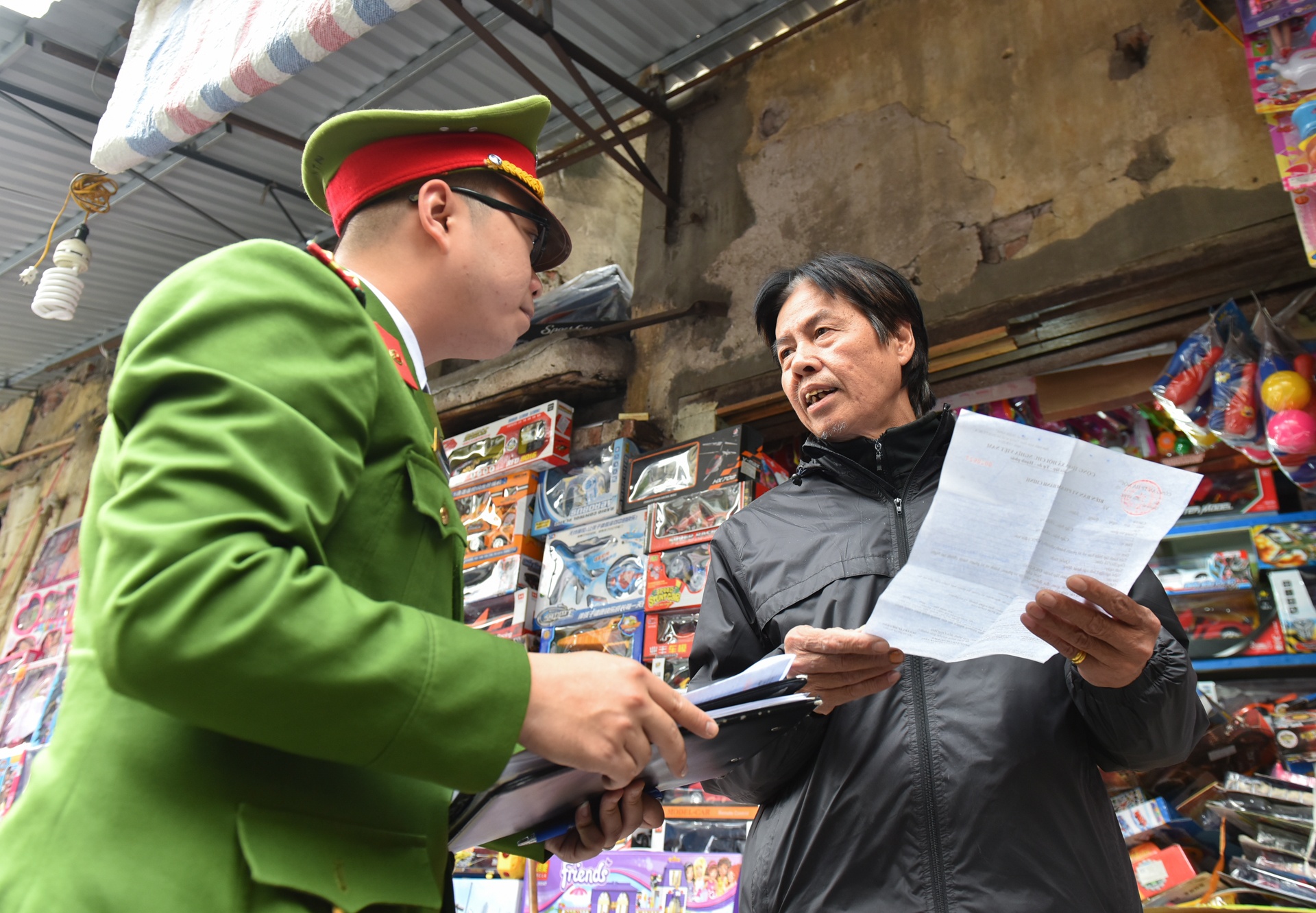 xu phat lan chiem via he anh 4