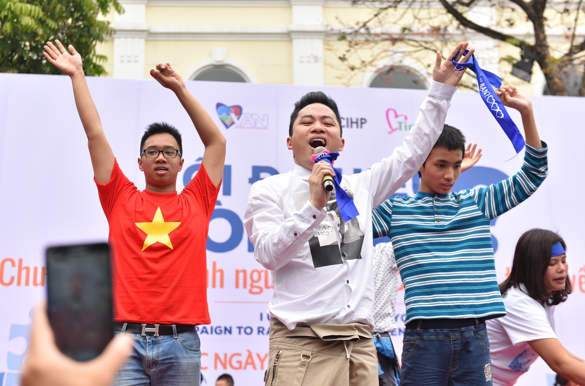 Chuong trinh nang cao nhan thuc ve chung tu ky hinh anh