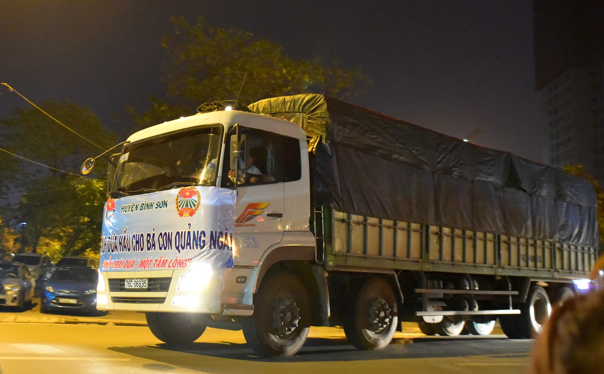 giai cuu dua hau anh 1