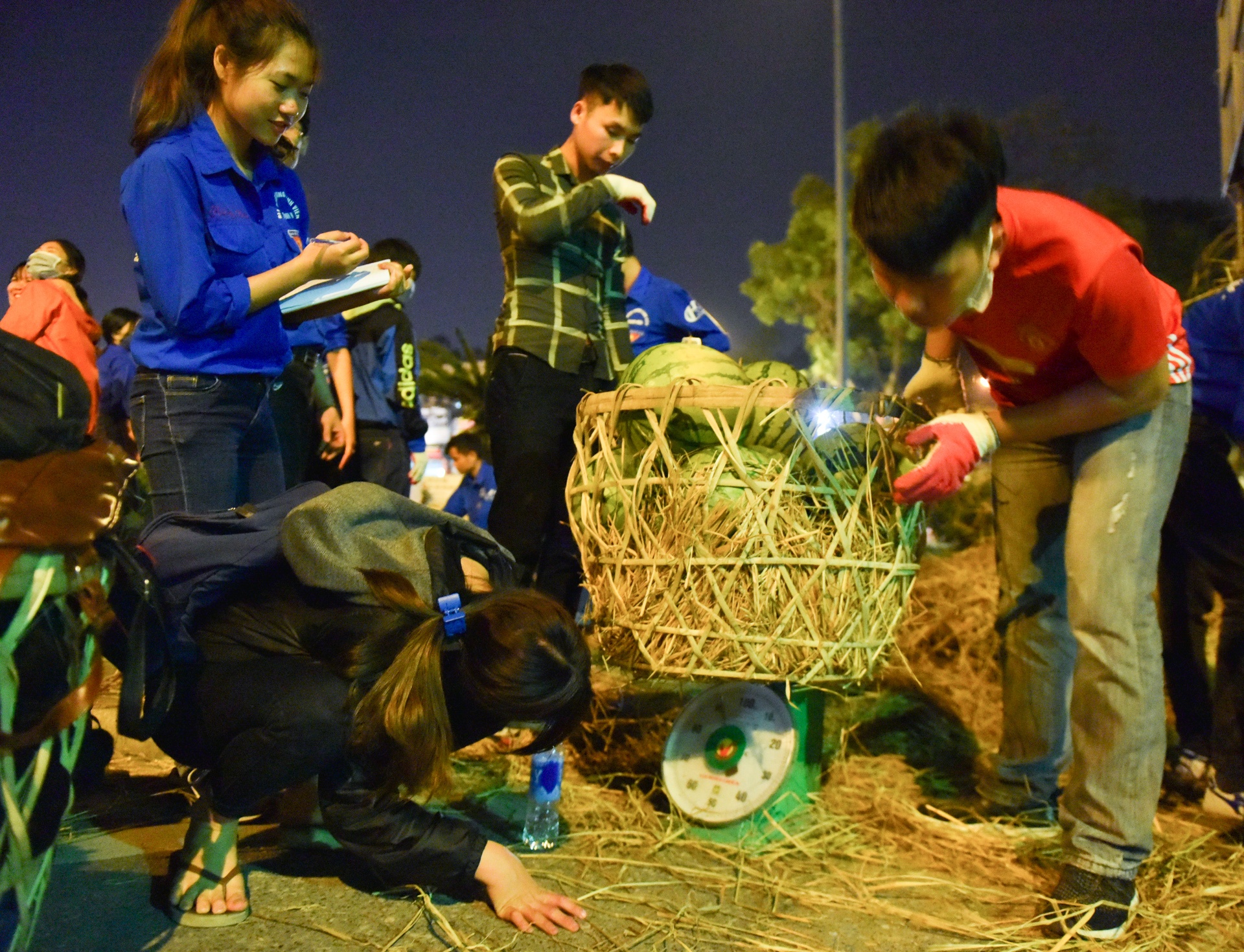 giai cuu dua hau anh 5