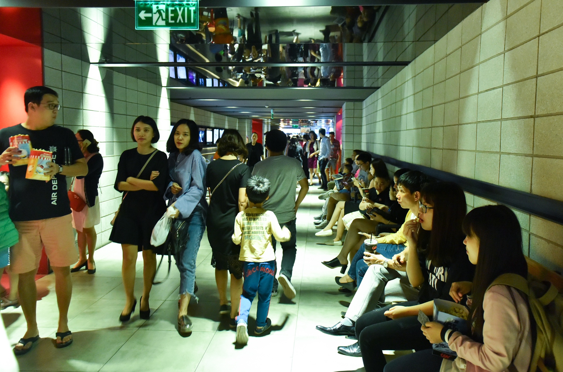 cháy vé vì Fast & Furious 8 ảnh 1 chay ve vi Fast & Furious 8 anh 1