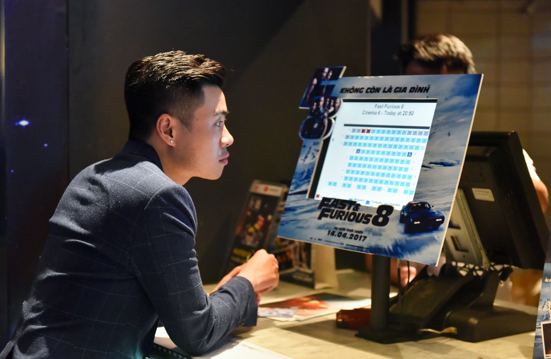 cháy vé vì Fast & Furious 8 ảnh 4 chay ve vi Fast & Furious 8 anh 4