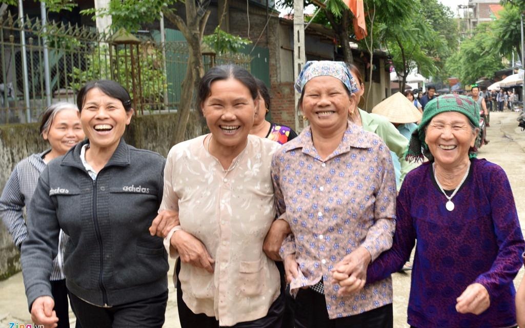 Nhip song moi o Dong Tam sau bien co hinh anh