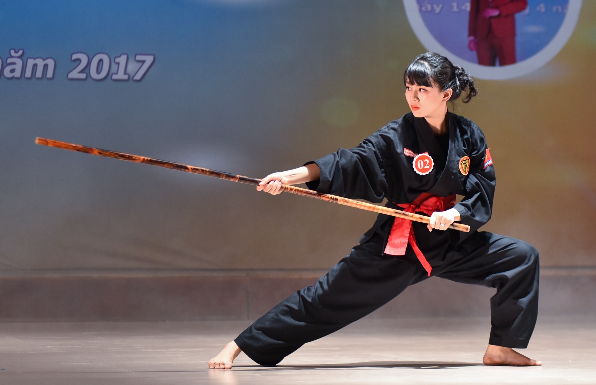 nu canh sat tuong lai dung chan dap ngoi anh 5