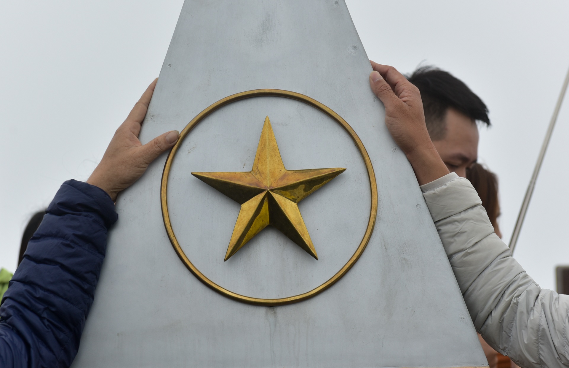 Fansinpan that thu ngay nghi le anh 10