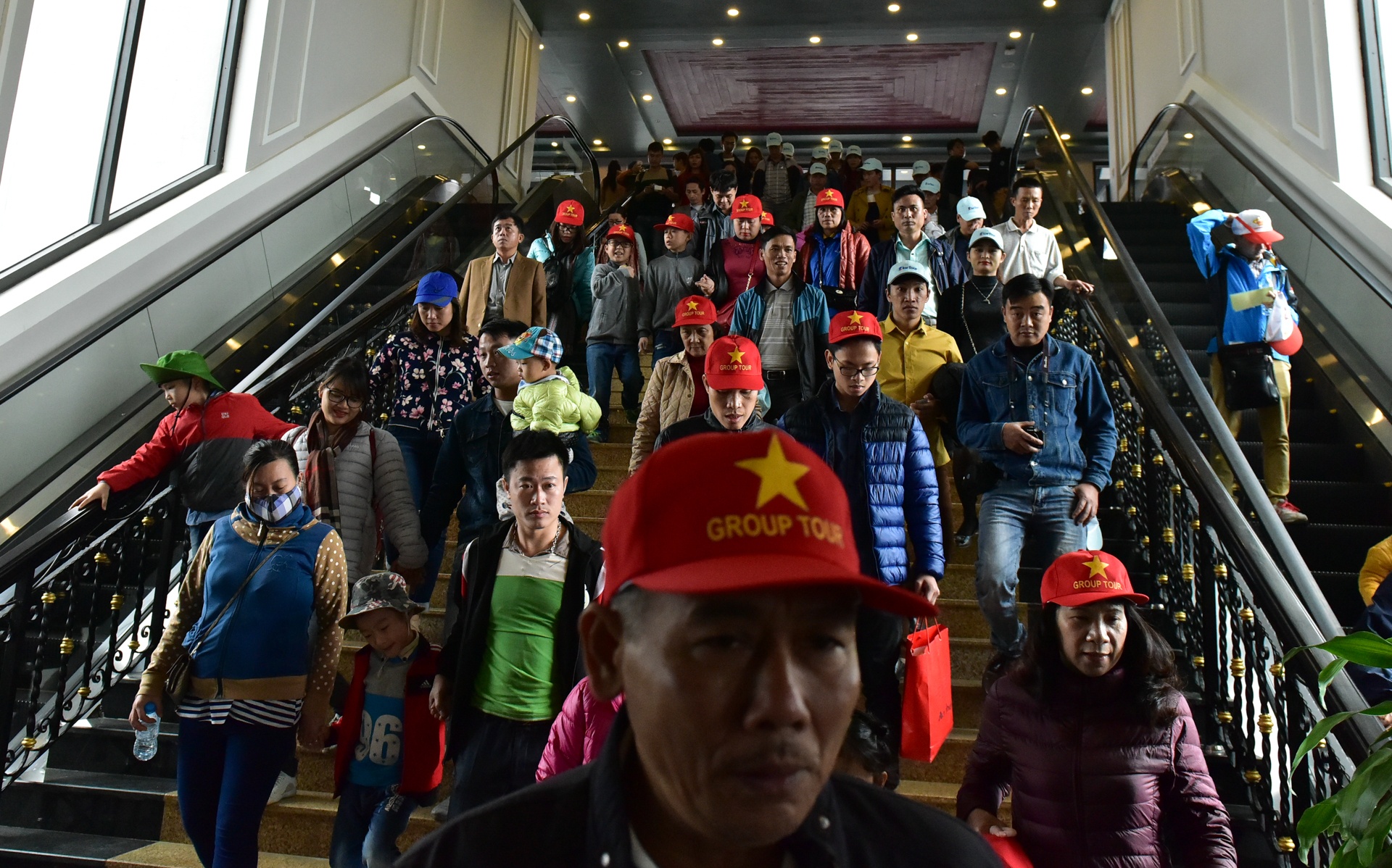 Fansinpan that thu ngay nghi le anh 1