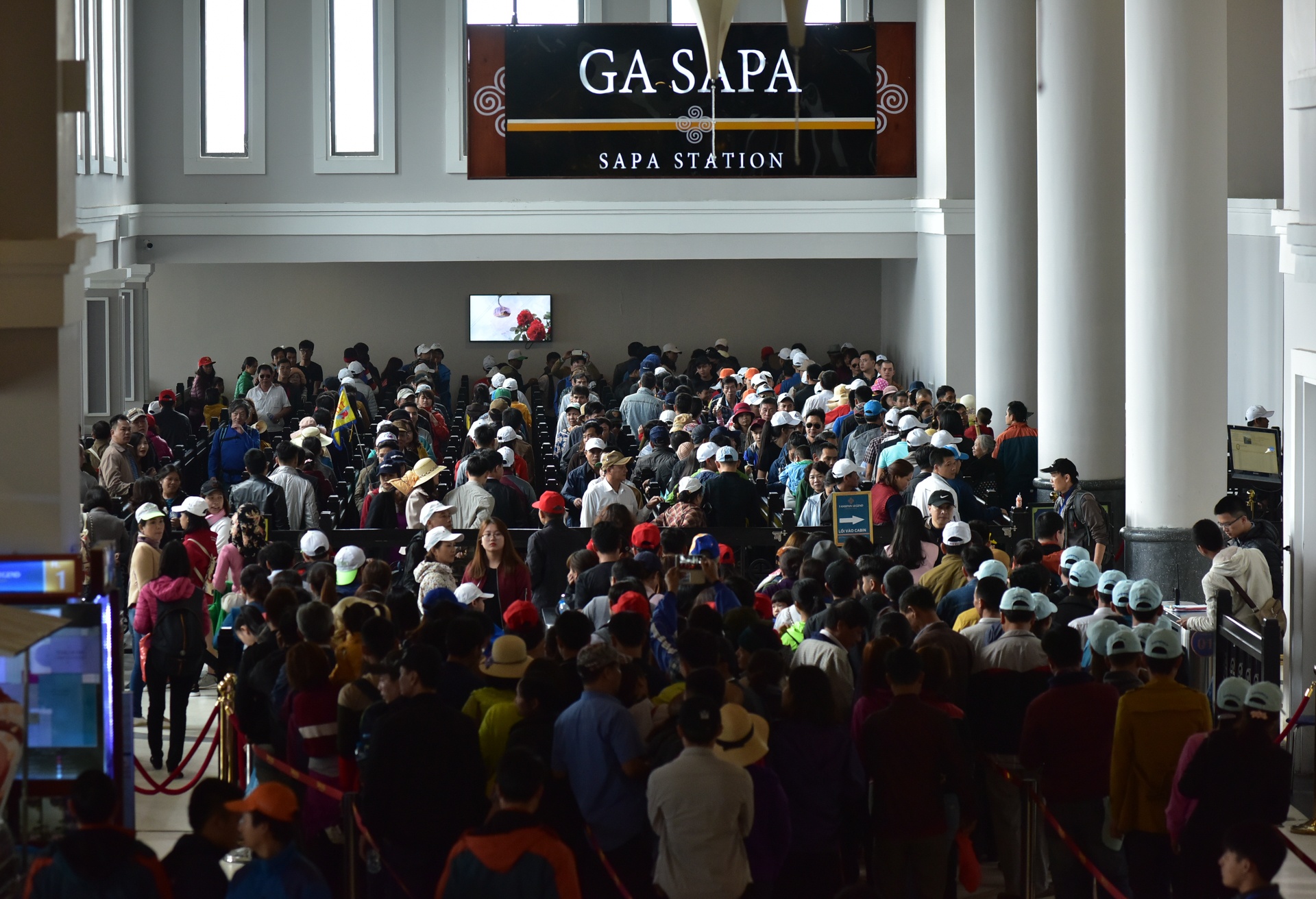 Fansinpan that thu ngay nghi le anh 3