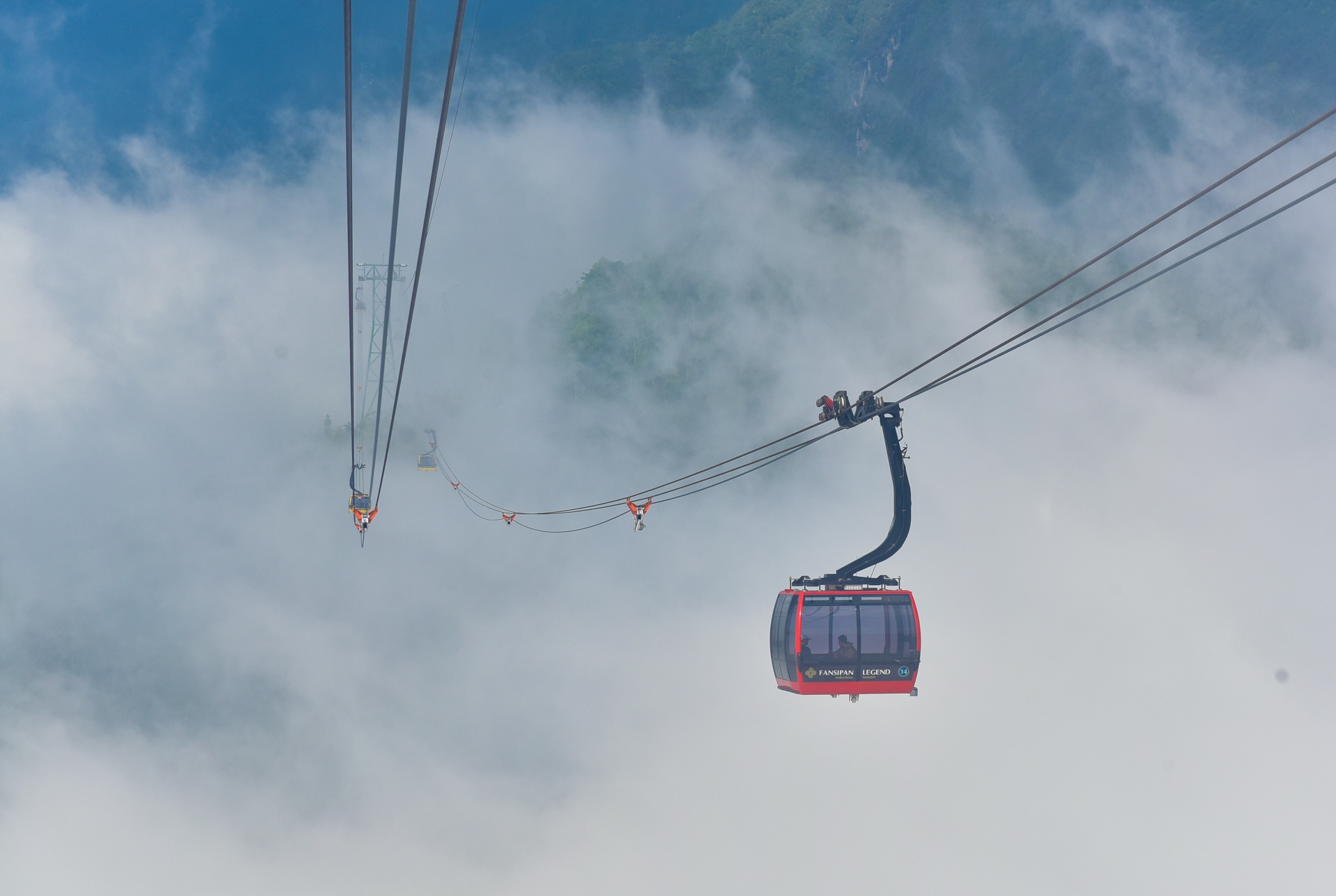 Fansinpan that thu ngay nghi le anh 4