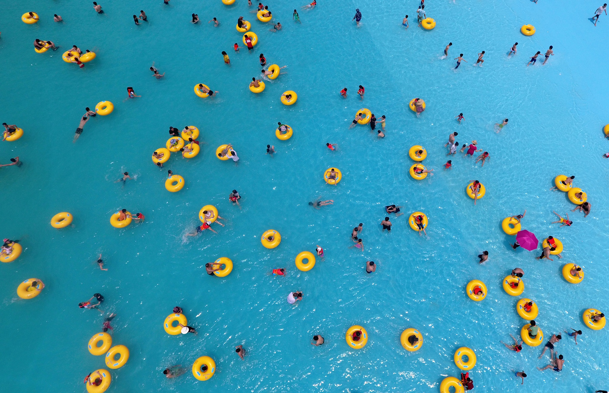 Bien nhan tao lon nhat Viet Nam gay that vong ngay nghi le hinh anh