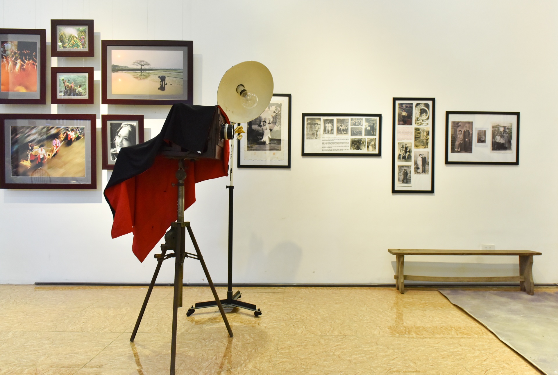 Bao tang Nhiep anh Lai Xa anh 4