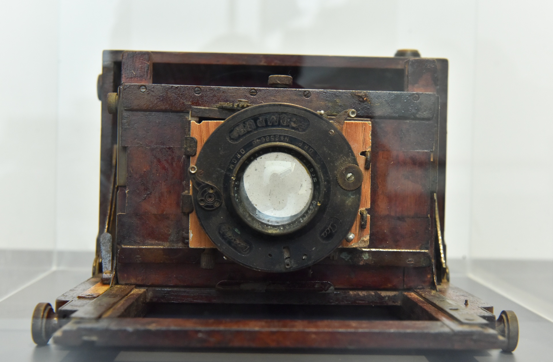 Bao tang Nhiep anh Lai Xa anh 8