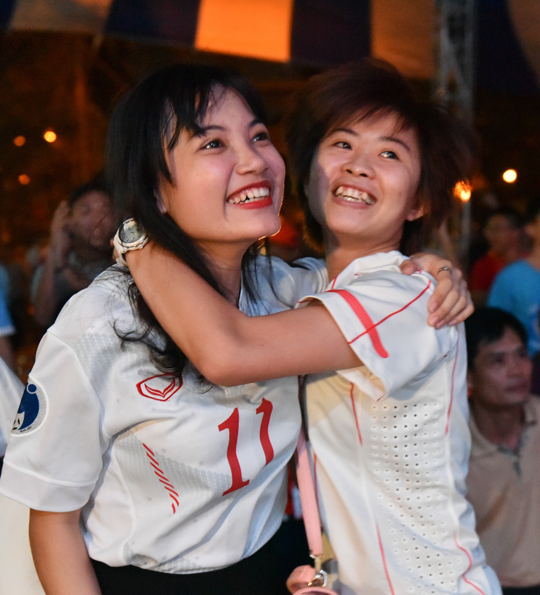 ban gai Quang Hai co vu u20 Viet Nam anh 7