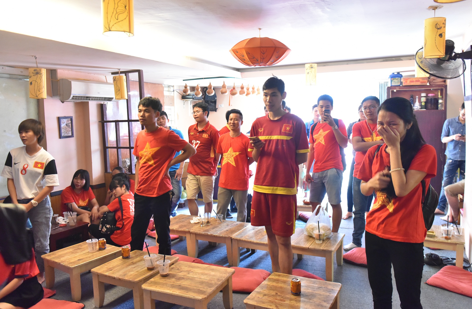 Co dong vien khoc sau tran thua cua U20 Viet Nam anh 12