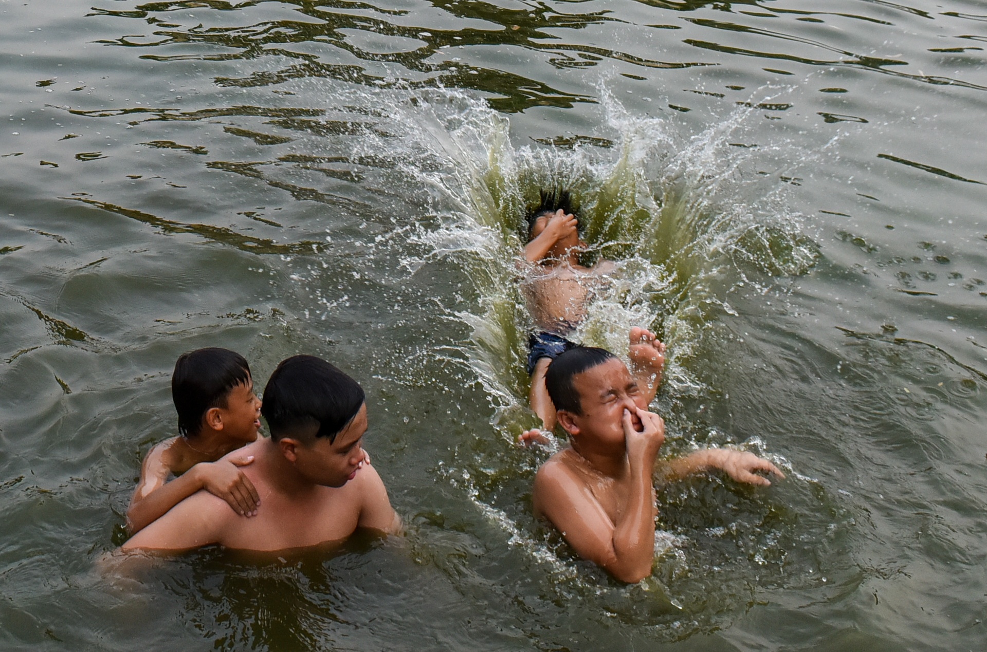 ao làng nghìn năm ảnh 4 ao lang nghin nam anh 4