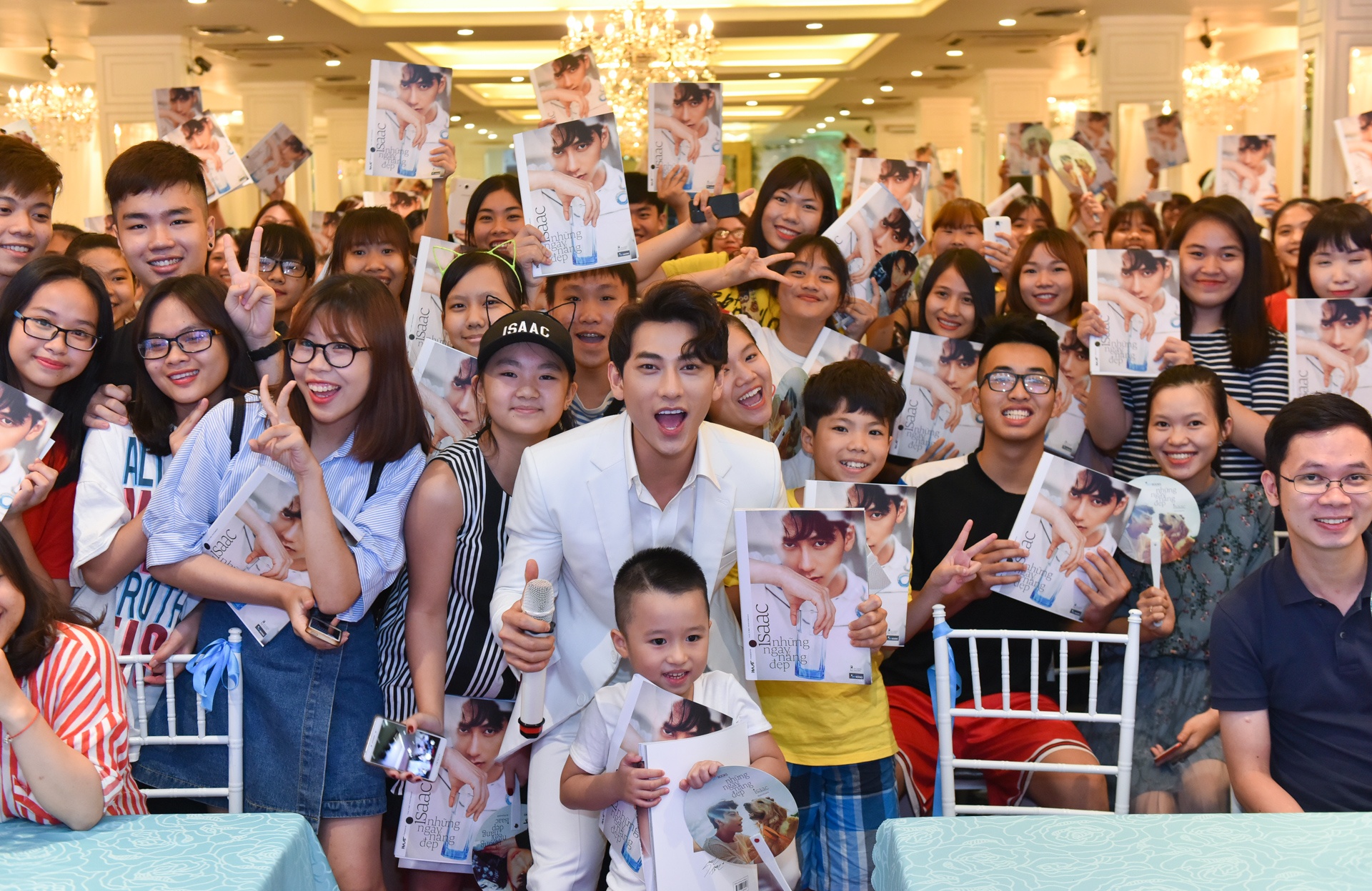 Issac lam sach anh anh 1