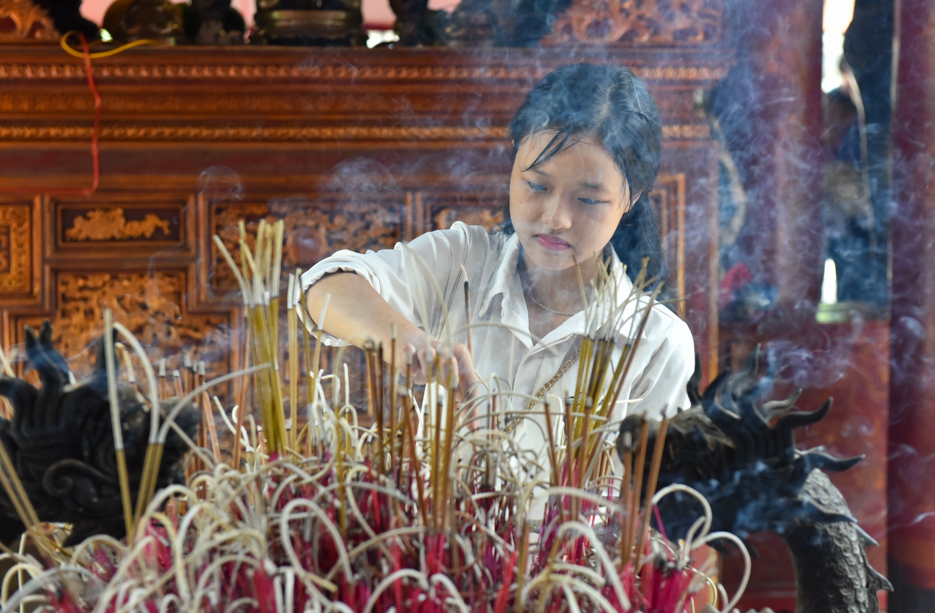 si tu den van mieu cau may anh 4