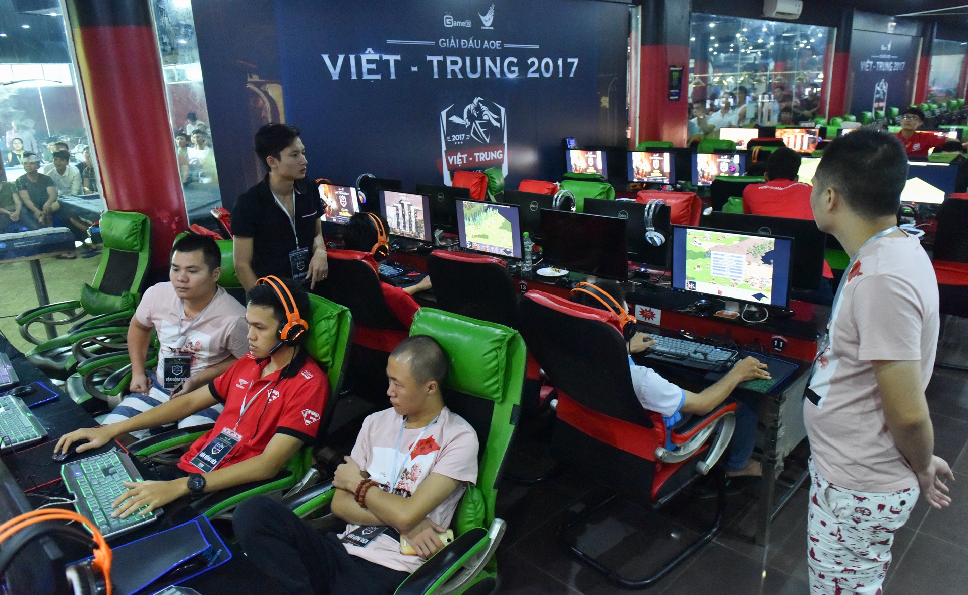 AOE Viet Trung 2017 anh 6