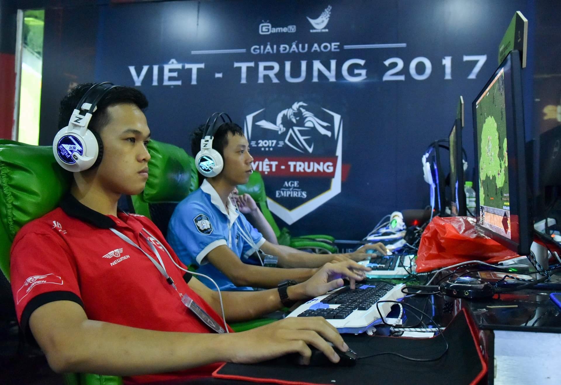 Chim Se, BiBi thang 'huy diet' game thu Trung Quoc de tai dau ShenLong hinh anh