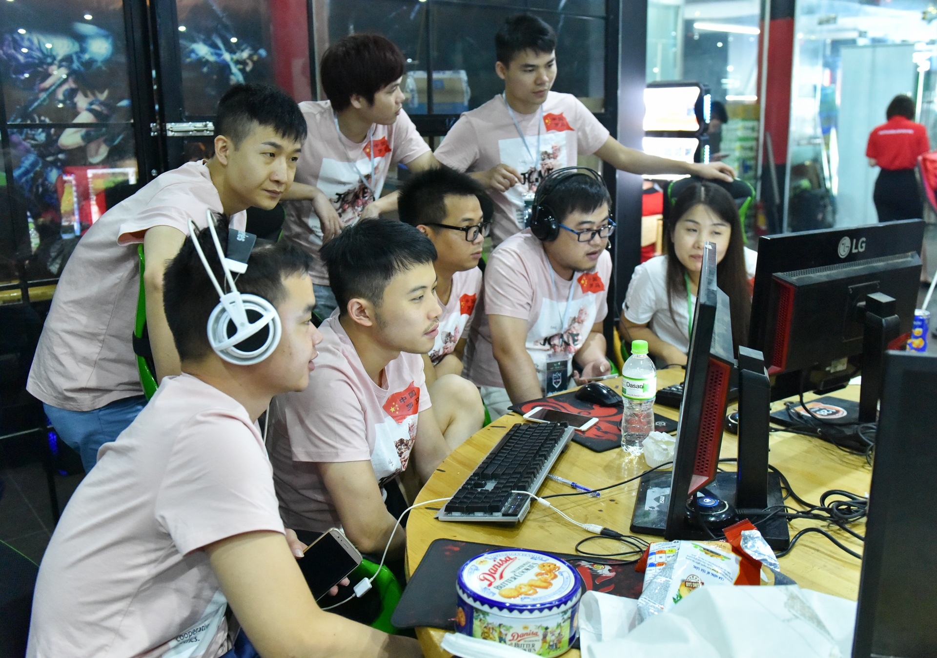 AOE Viet Trung 2017 anh 2